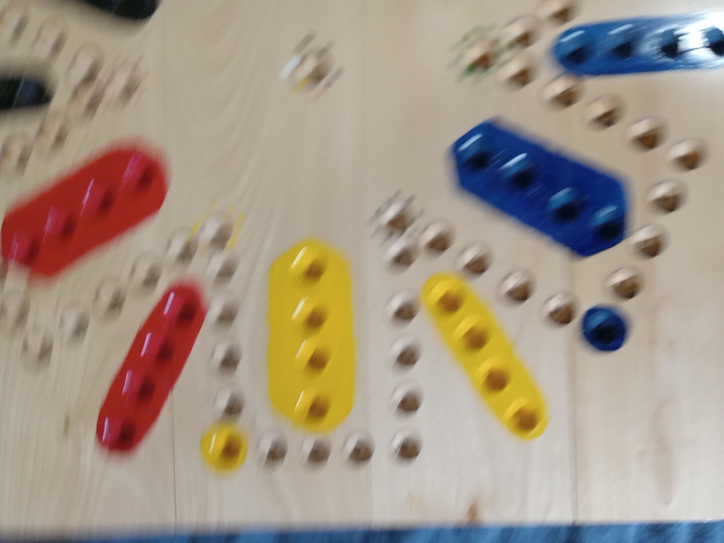 {J150}Handmade 18x18x1 Inch Jumbo Wooden Aggravation 4-6 Player Game Board