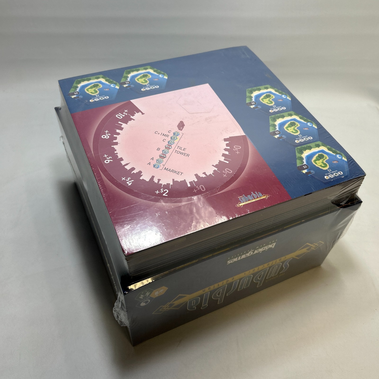 Suburbia Collector’s Edition Bézier Games Board Game New Sealed