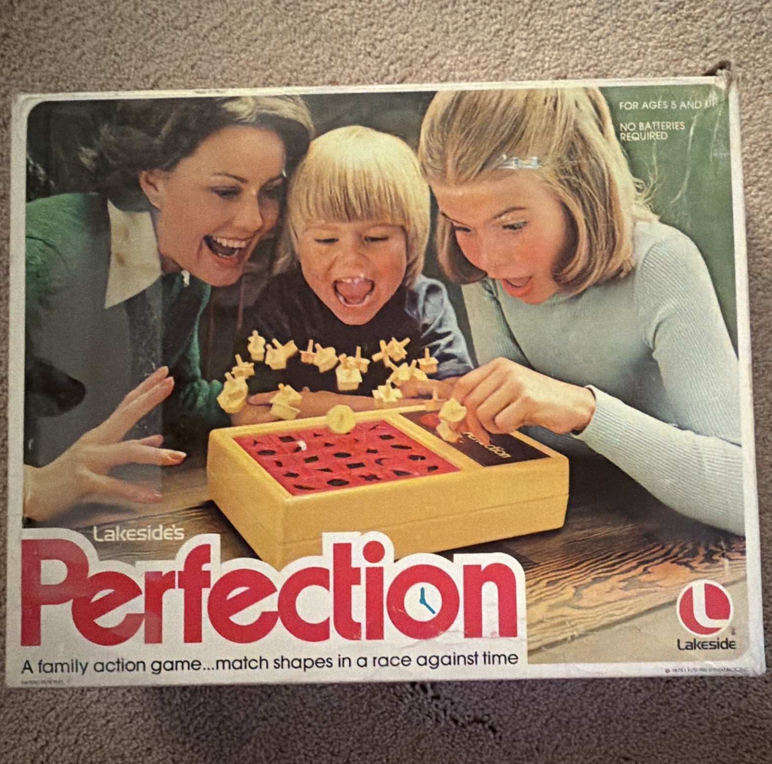 Lakeside Perfection Vintage Skill & Action Shapes Game, 1+ Players, Ages 5+