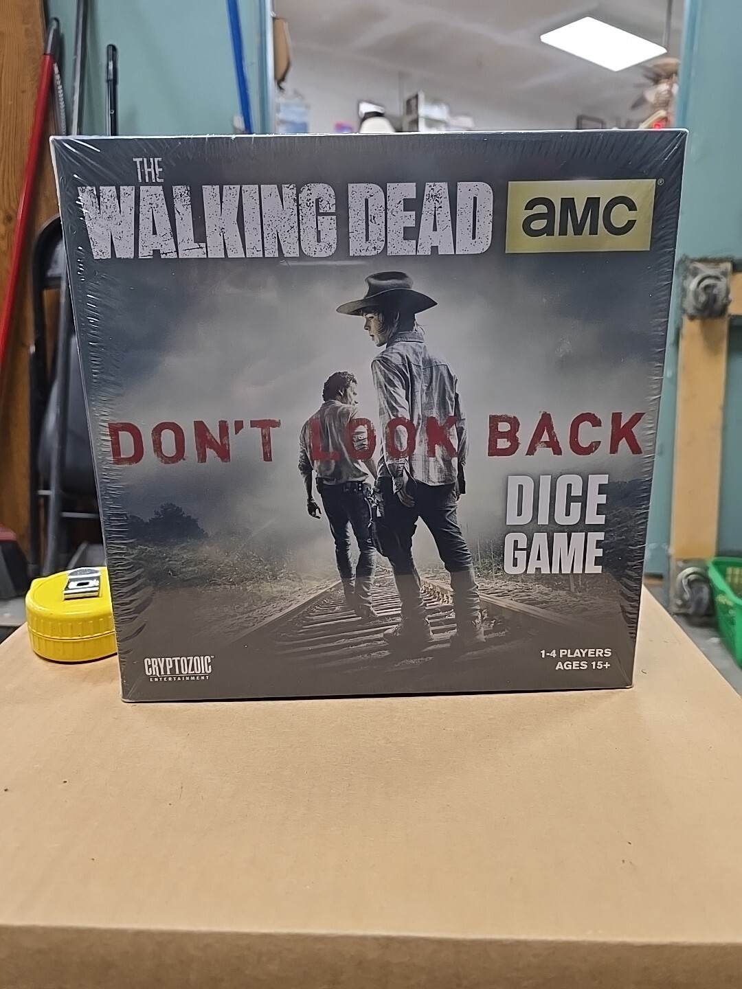 AMC’s The Walking Dead Don’t Look Back Dice Game – NEW – Cryptozoic Game Night
