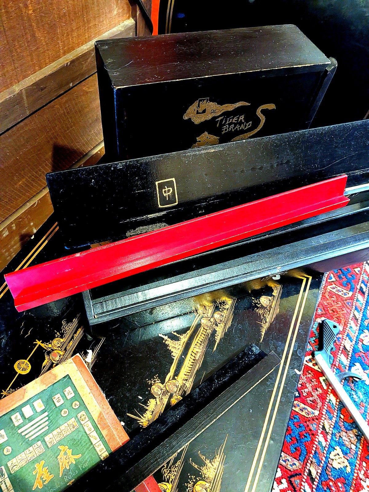 Antique 1920s Tiger Brand Mah-Jongg Set Bone Bamboo Tiles Babcock Rules Book