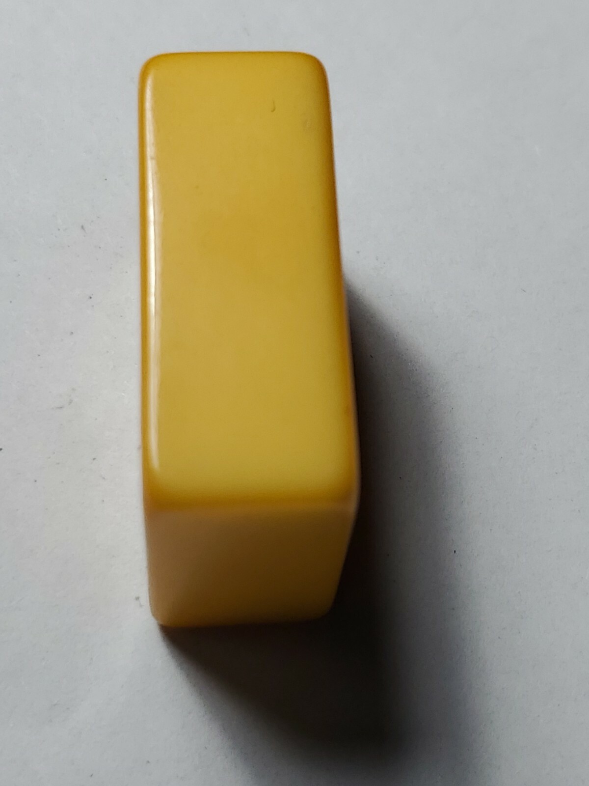 VINTAGE MAH JONG TILES CHINESE BAKELITE 1 1/4″ tall 7/8″ wide 1/2″ thick