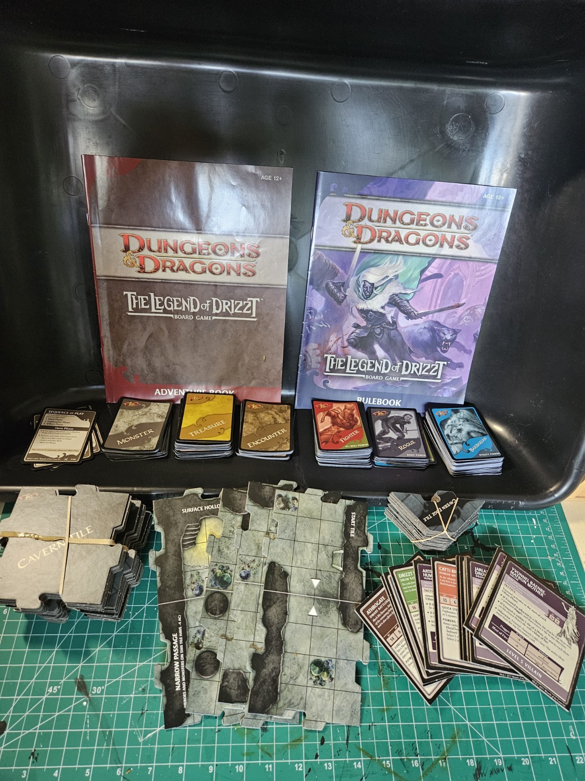 Slighly used Dungeons & Dragons Legend of Drizzt Board Game