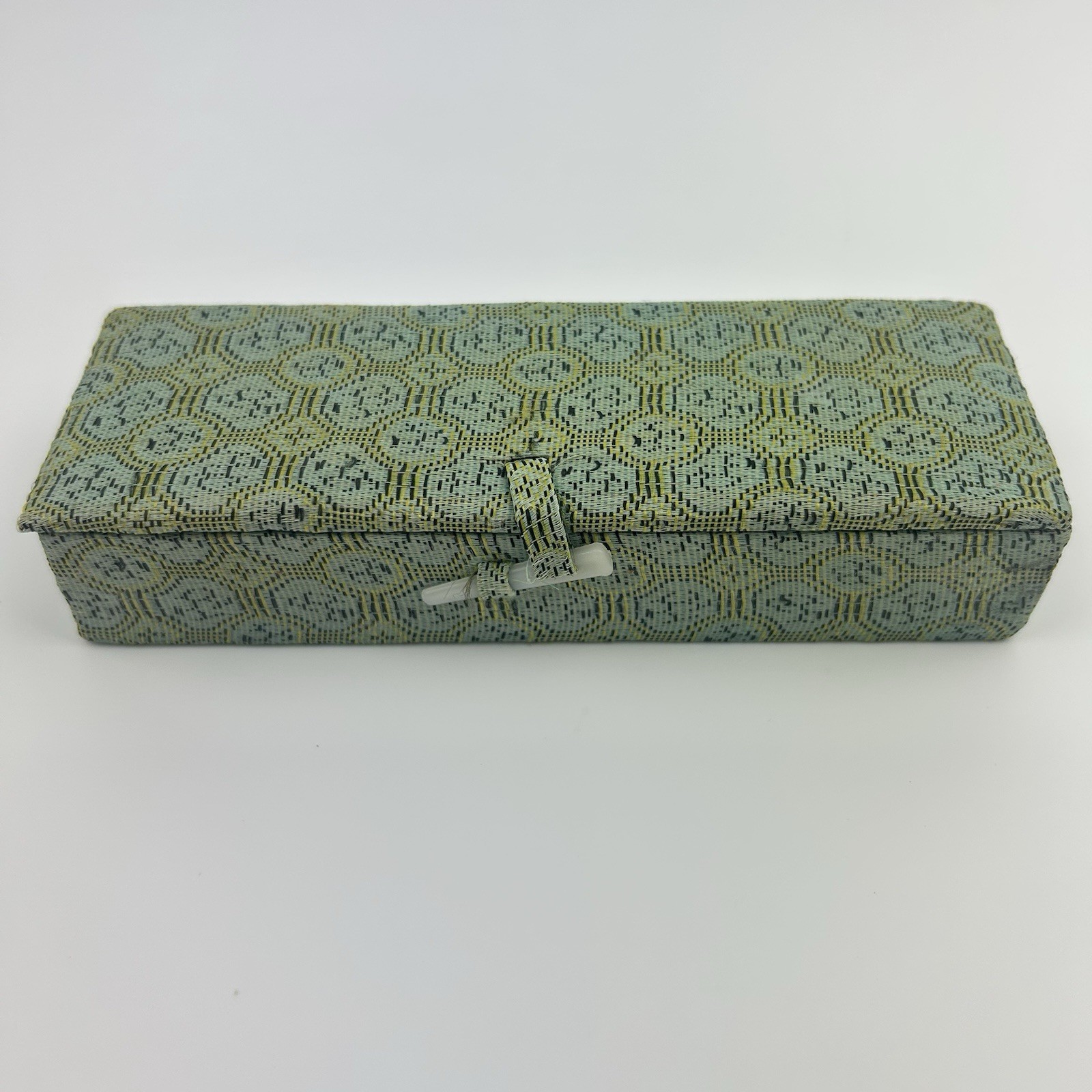 Antique Bone & Bamboo Pai Gow – RARE 32 Chinese Dominoes & Dice Decorative Box