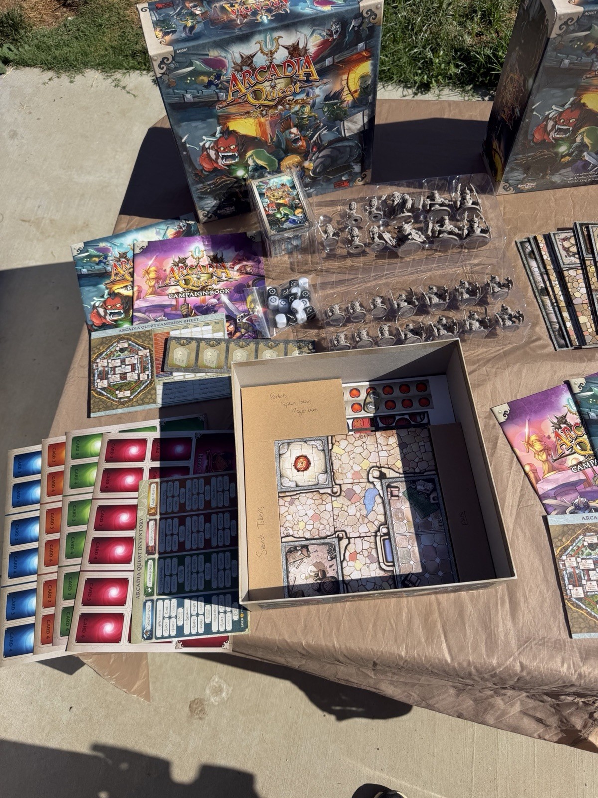 CMON Arcadia Quest Inferno Fantasy Board Game Lot w/ Expansion Pack, Miniatures