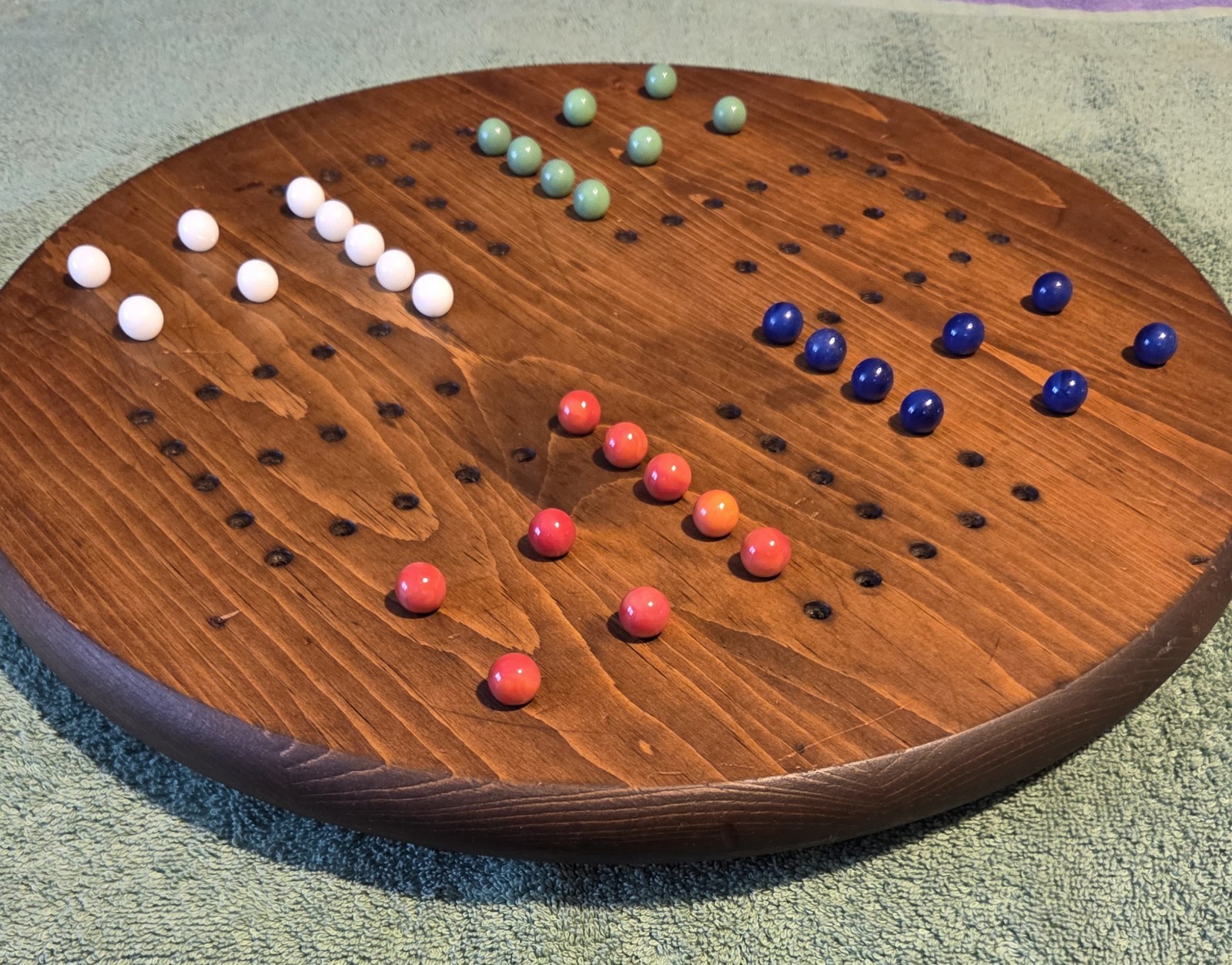 Vintage Aggravation / Wahoo Board Game, Complete with Marbles for 2-4 Players