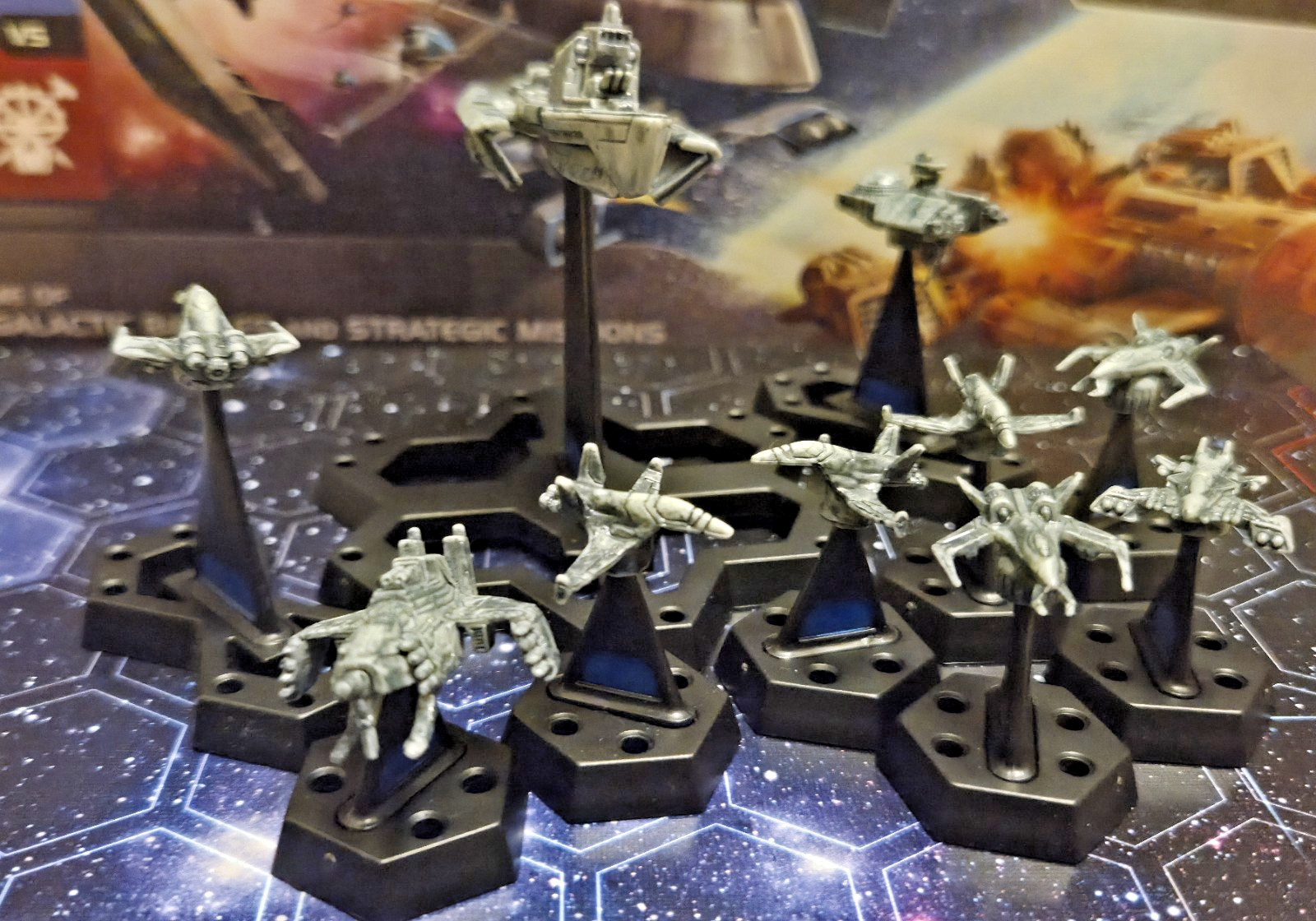 Battleship Galaxies Board Game COMPLETE w/ GRAPHIC NOVEL 2011 Hasbro⚡FREE SHIP