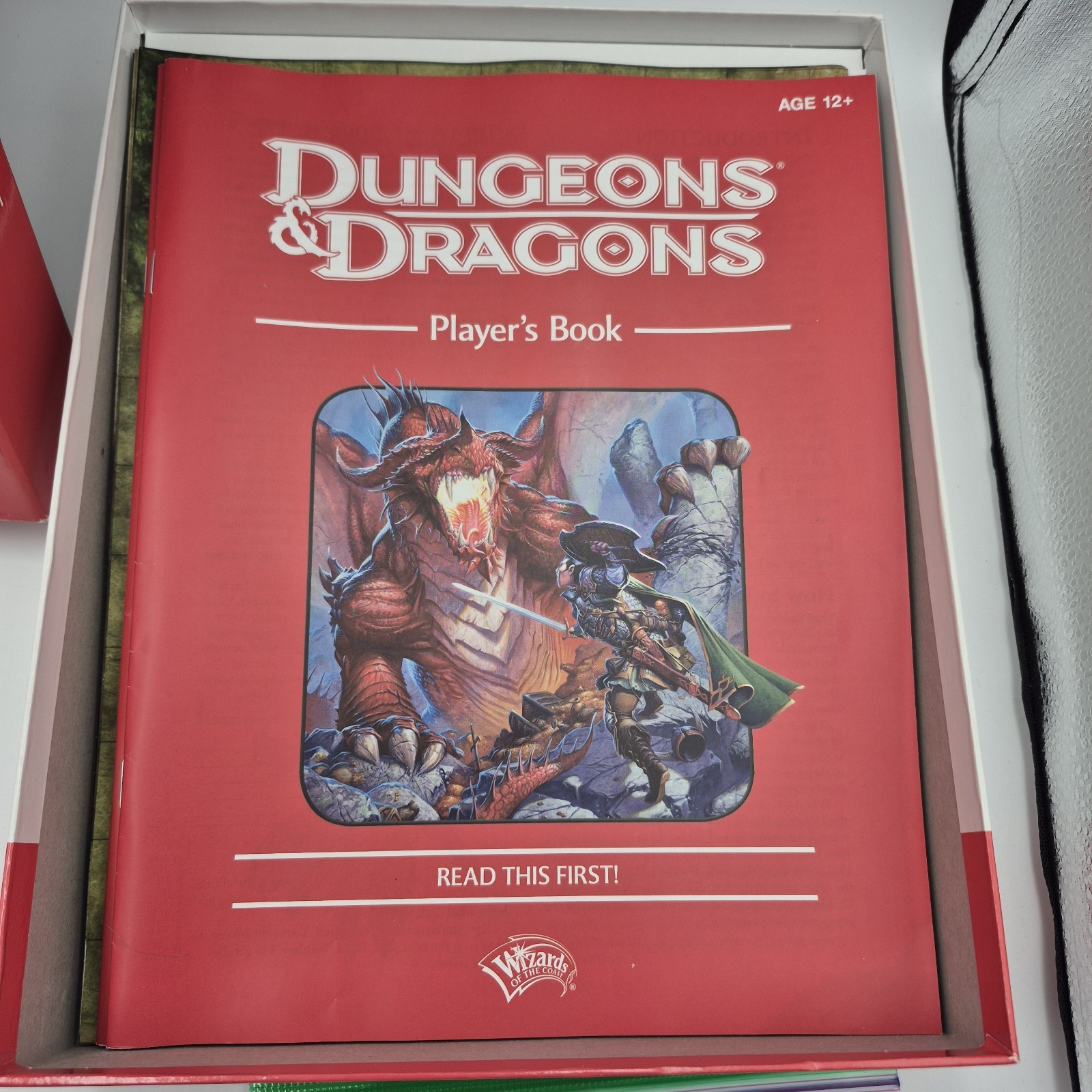 Dungeons & Dragons 2011 Starter Set Complete D&D Red Box