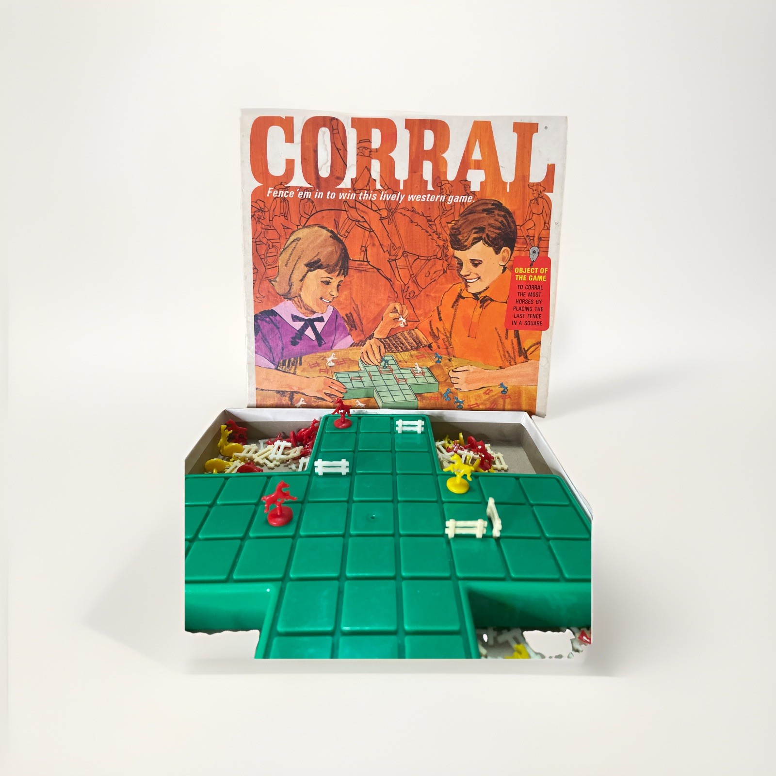 VTG Corral Western Game Schaper Horses Fences Strategy 1960s 2-4 Player Children