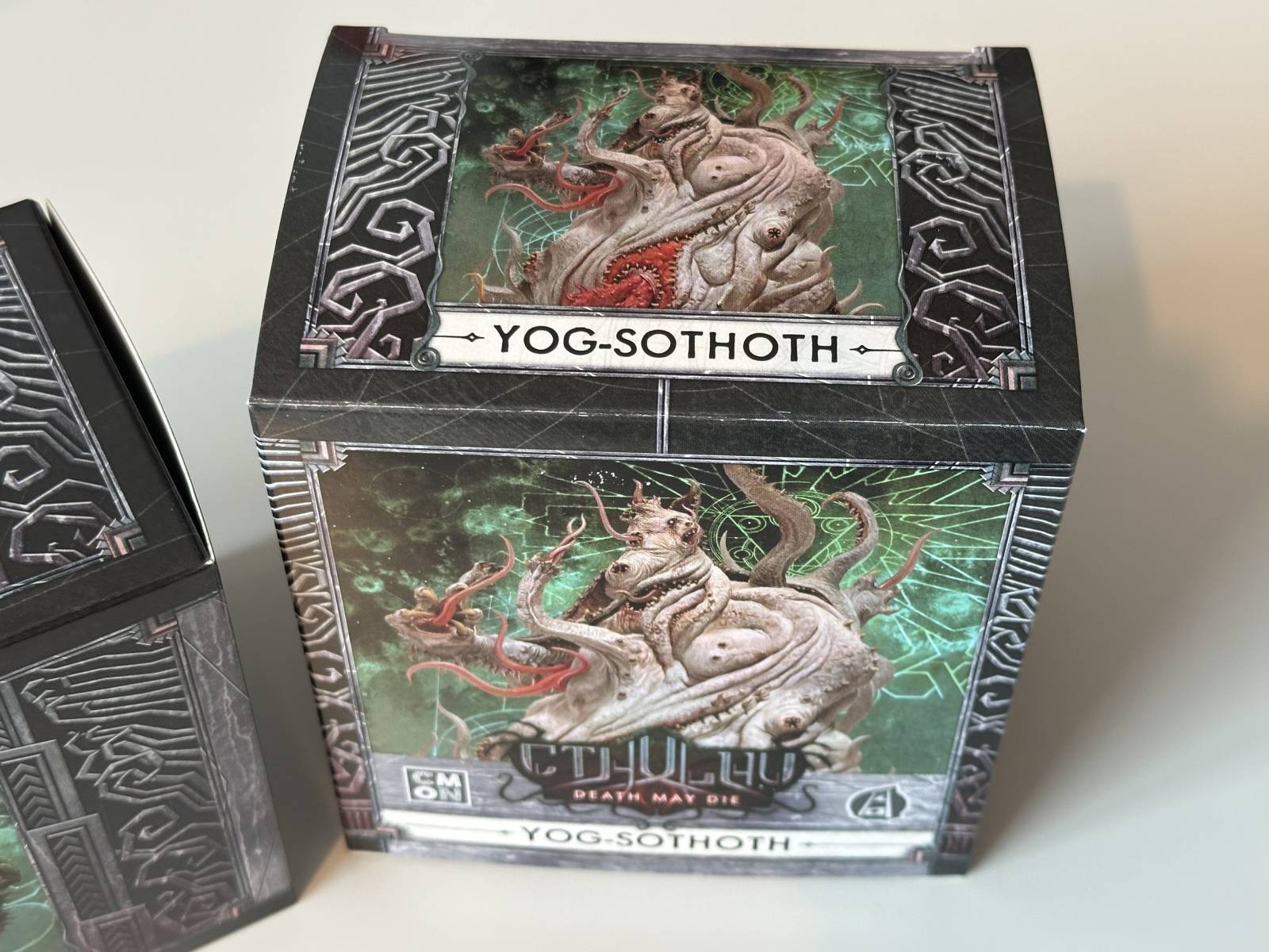 Cthulhu Death May Die – DAGON & YOG-SOTHOTH – Unspeakable Box