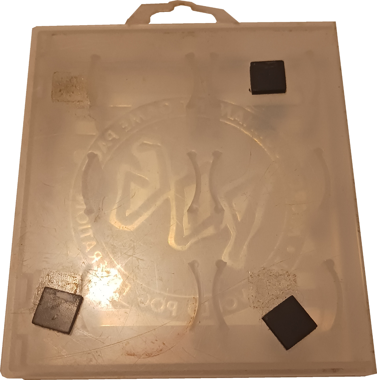 POG, OFFICIAL WORLD FEDERATION CASE – Six Slot Holder Branded Plastic Retro/Toy