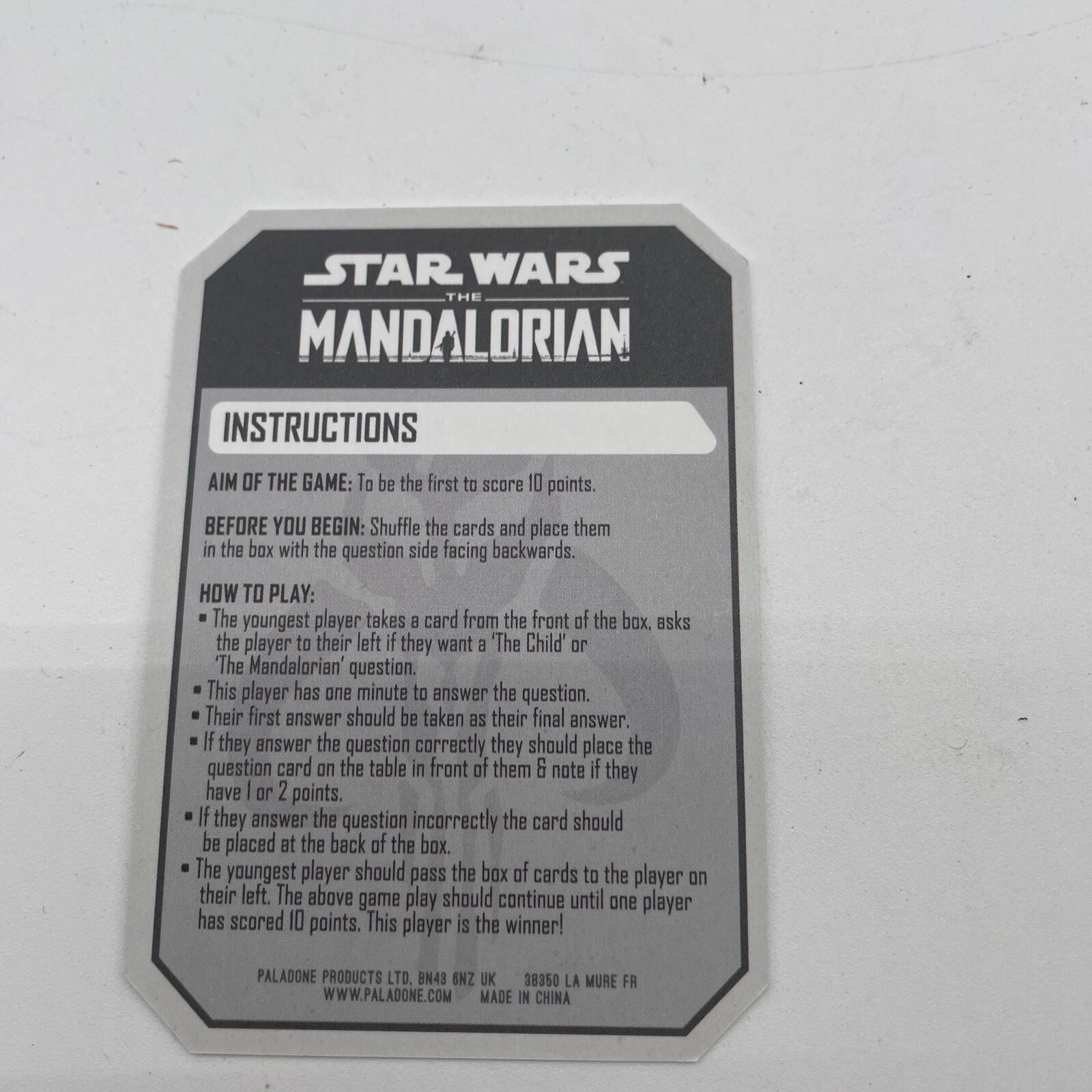 Disney Star Wars The Mandalorian 100 Question Quiz Card Game Baby Yoda Grogu
