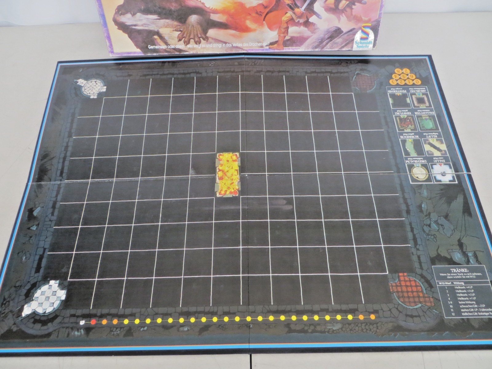 Vintage 1985 Schmidt Spiele Drachen Hort (Dragon Lair) Board Game – German RARE