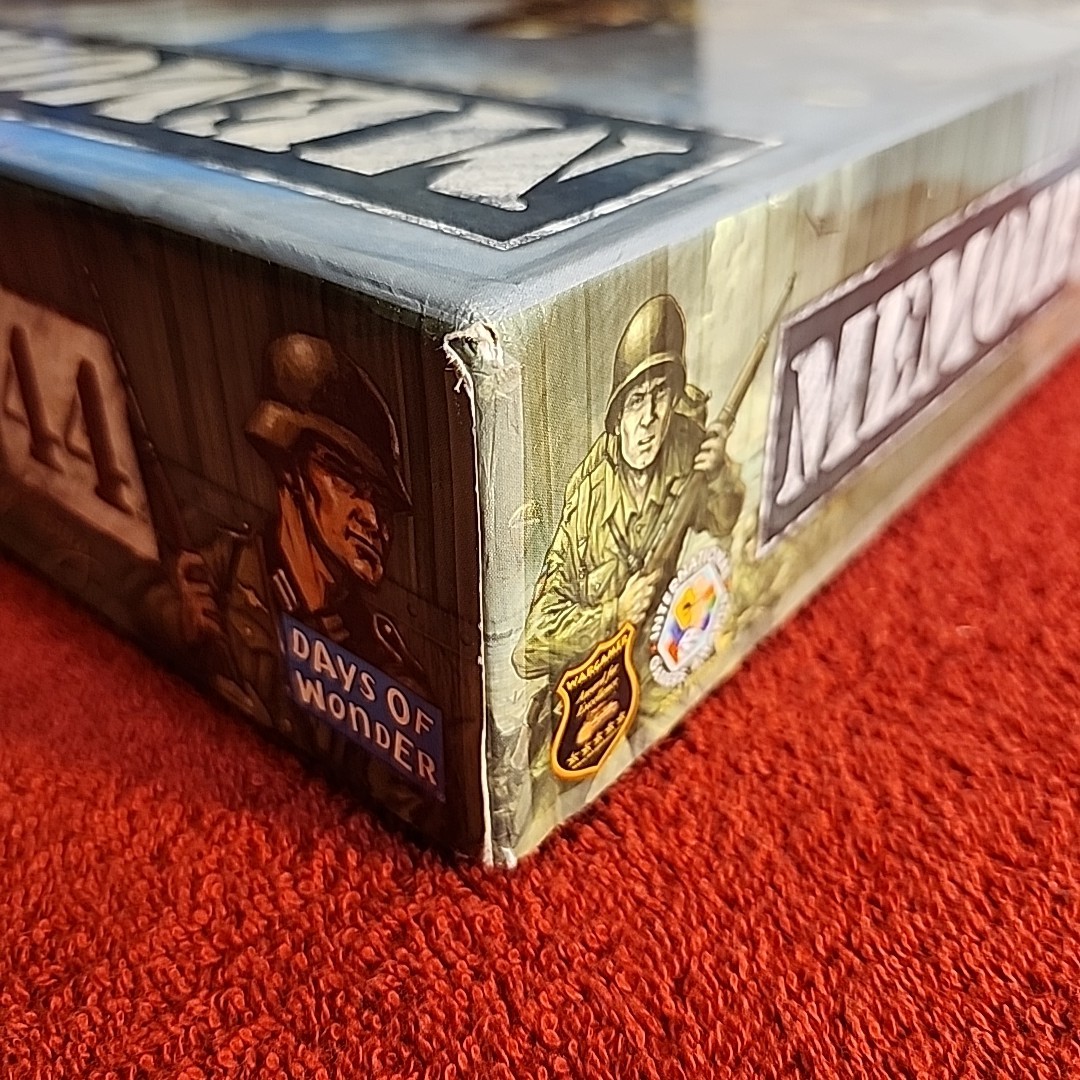 Days of Wonder Memoir 44 WWII Board Game Richard Borg COMPLETE IN BOX