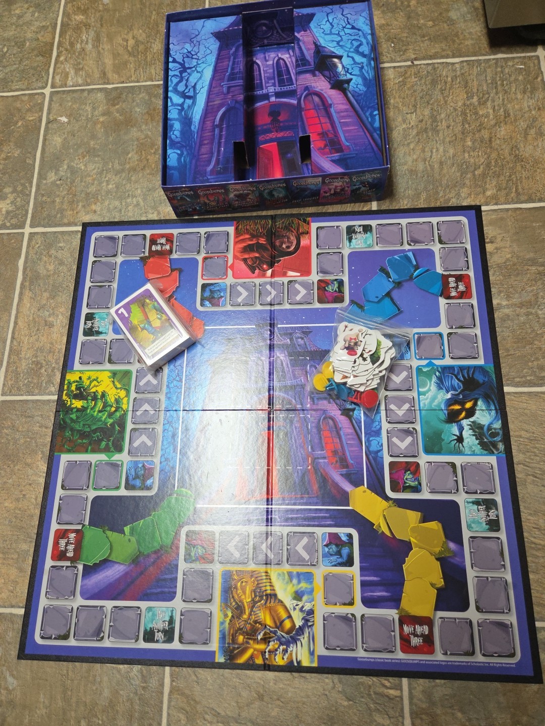 Goosebumps Race to Dead House Board Game R. L. Stine Complete/Excellent
