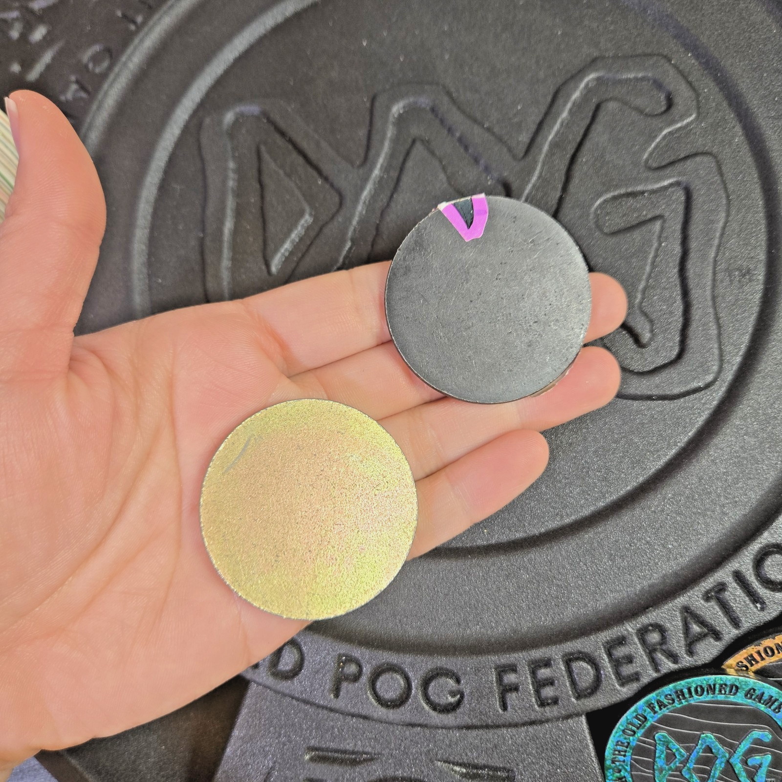 Vintage POG The Game, World POG Federation Milton Bradley Set 200+ POG’s 1995