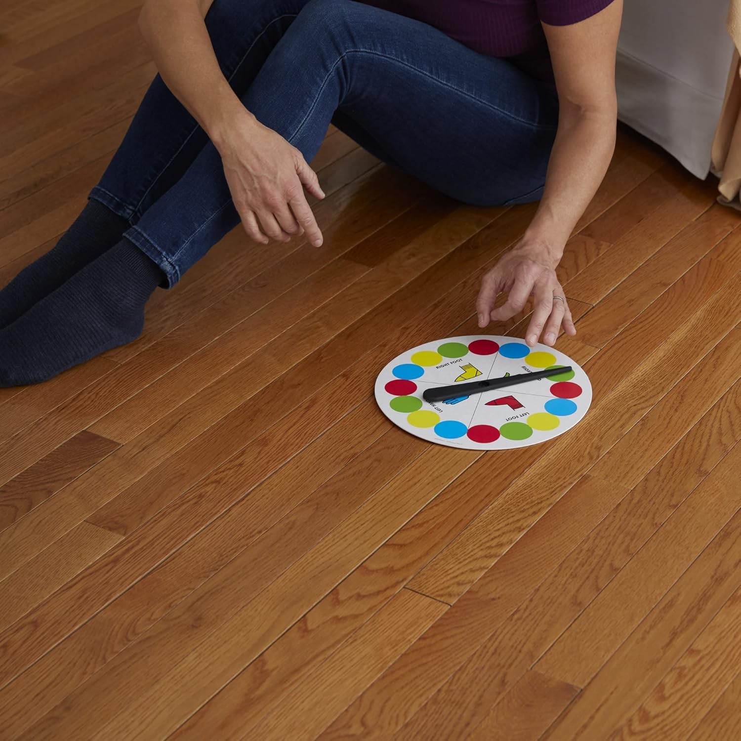 TWISTER CLASSIC PARTY GAME Active Indoor Outdoor Group Colorful Mat Challenges