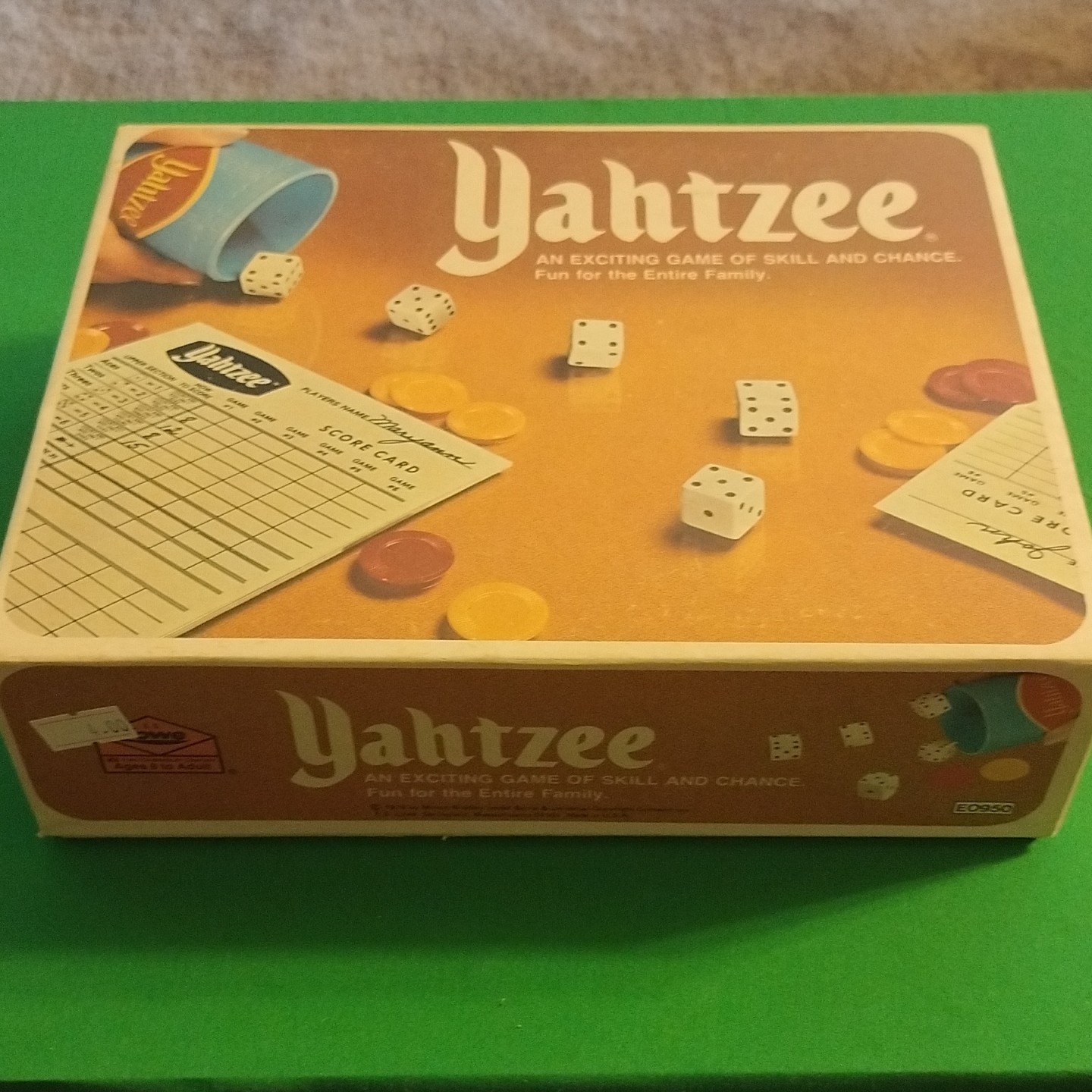E. S. Lowe Yahtzee Dice Game Complete, Dice Cup, 2+ Players, Ages 8+