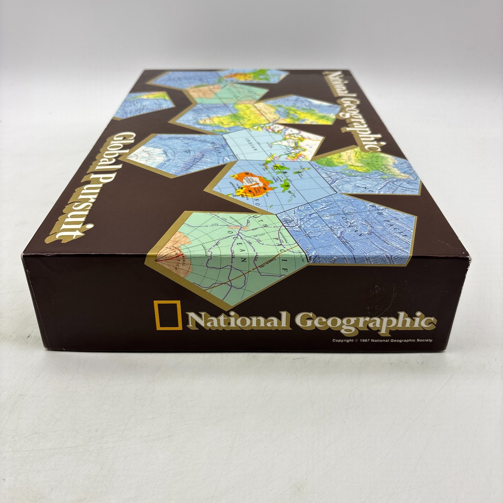 VINTAGE Global Pursuit Board Game COMPLETE National Geographic Society 1987 Map