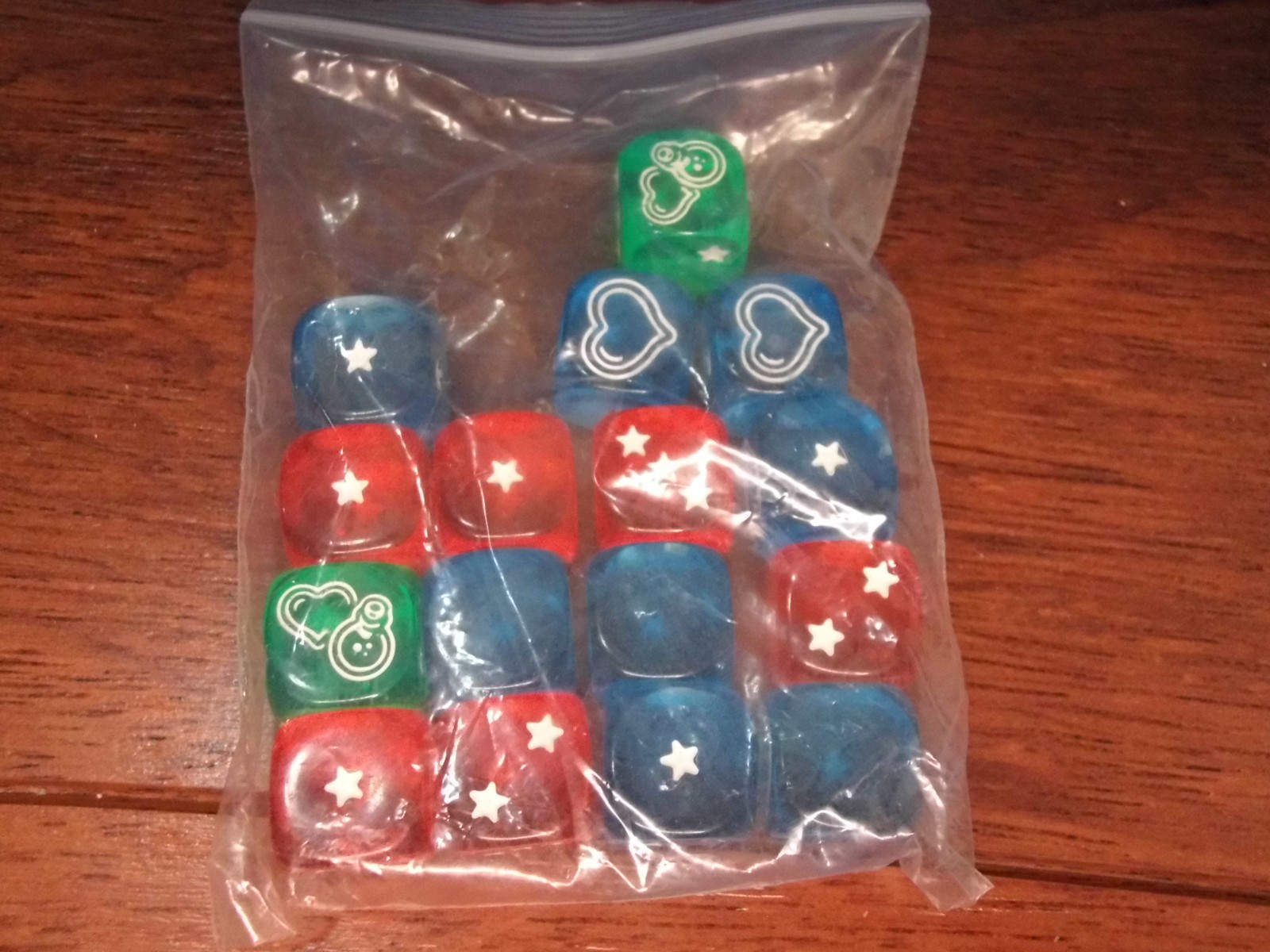 Super Dungeon Explore Core Set Complete Sealed Miniatures Unpunched Box Damage