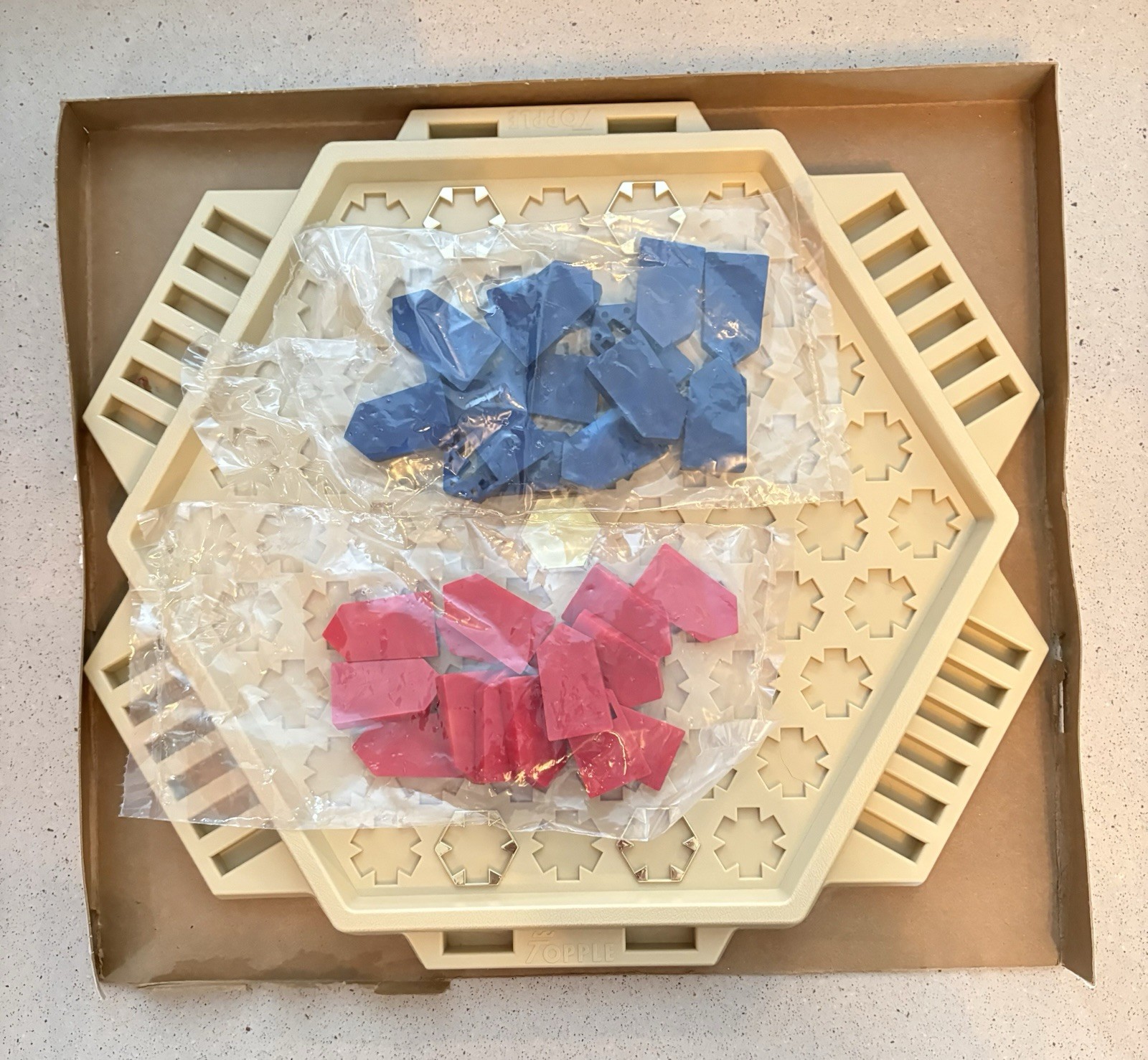 TOPPLE A Vintage ACTION STRATEGY BOARD GAME Retro 1979 by Kenner