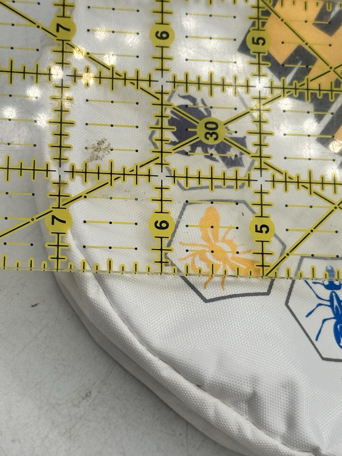 Hive A Game Crawling With Possibilities John Yianni Gen42.com Protect The Queen