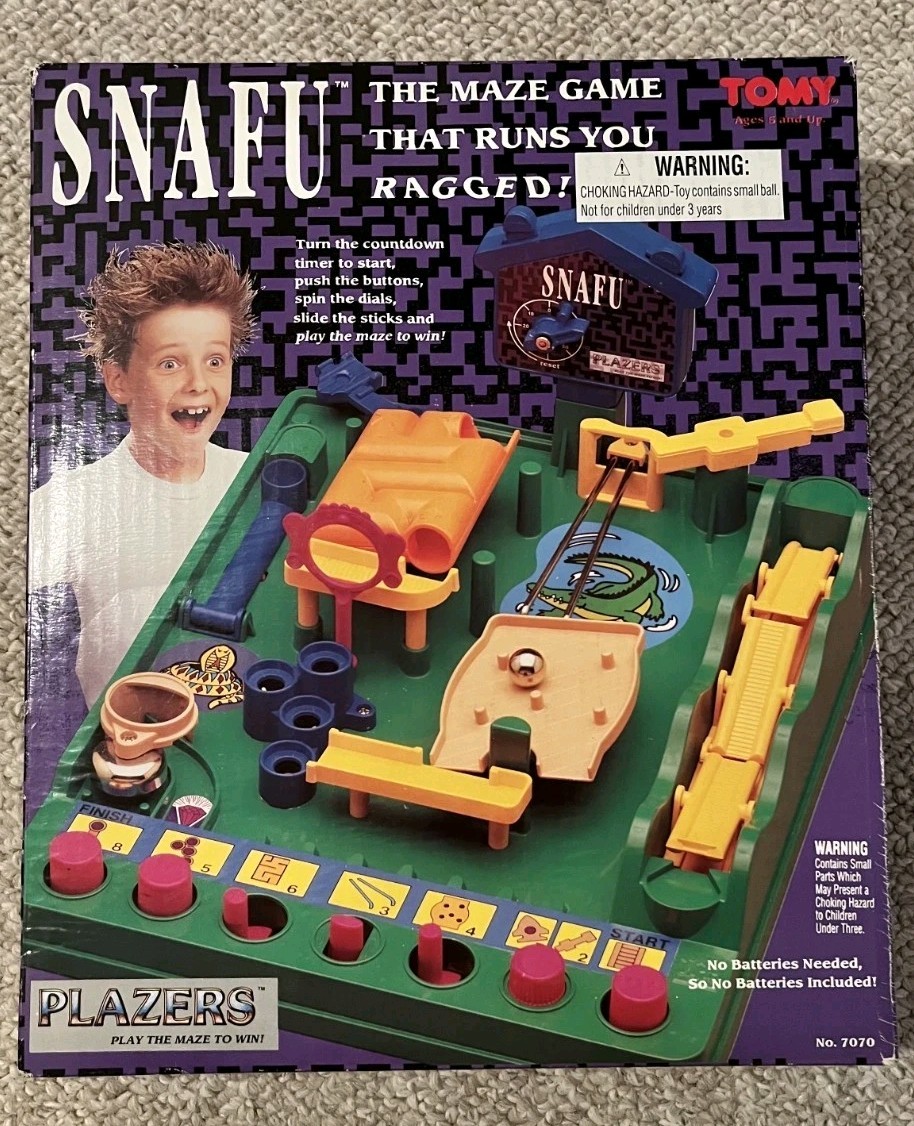 SNAFU Tomy Screwball Scramble Run Yourself Ragged Marble Maze 1991 VINTAGE Game