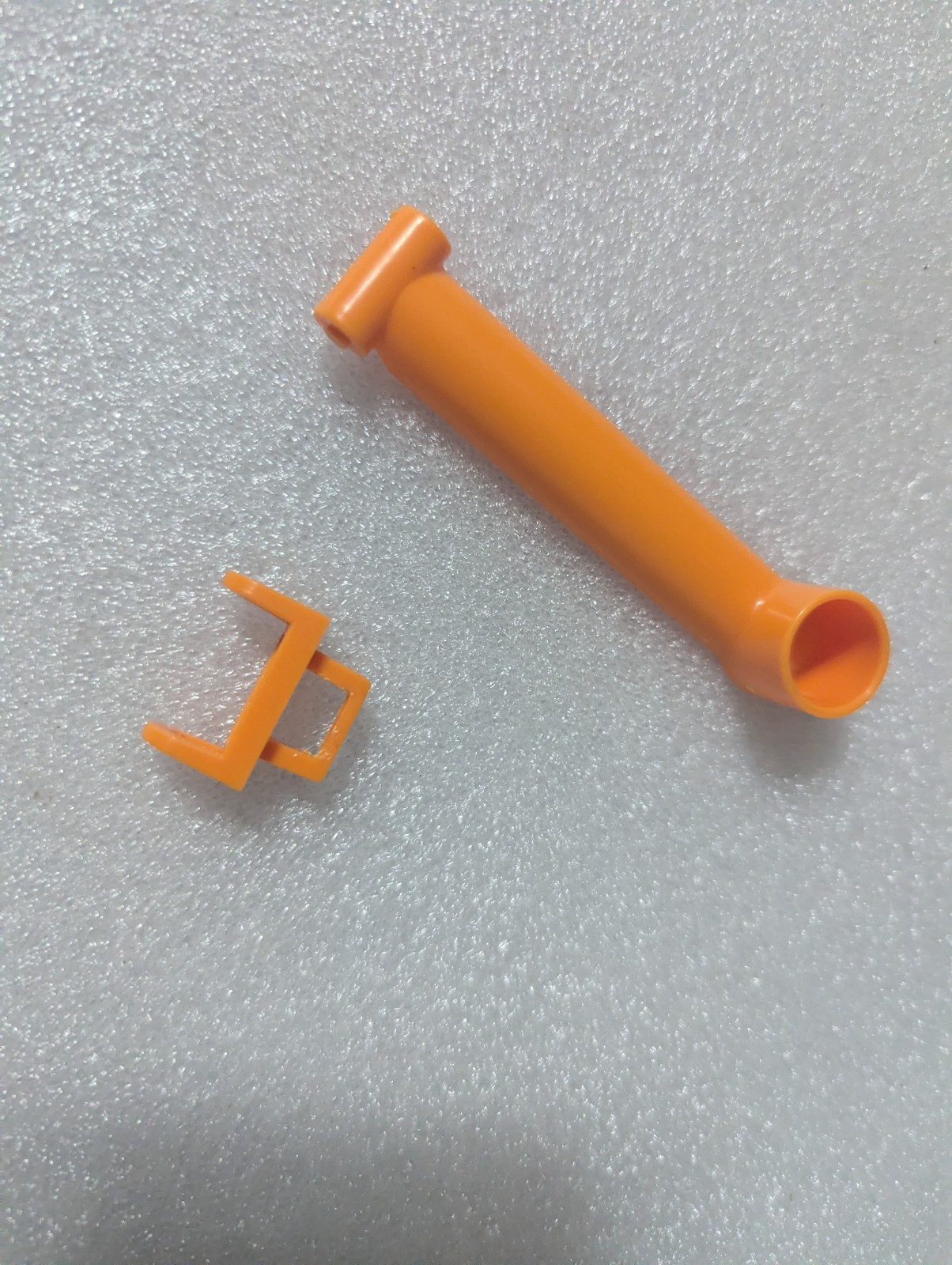 REPLACE PART: ORANGE SCOOP SWIVEL TOMY Screwball Scramble Marble Run 2022 Game