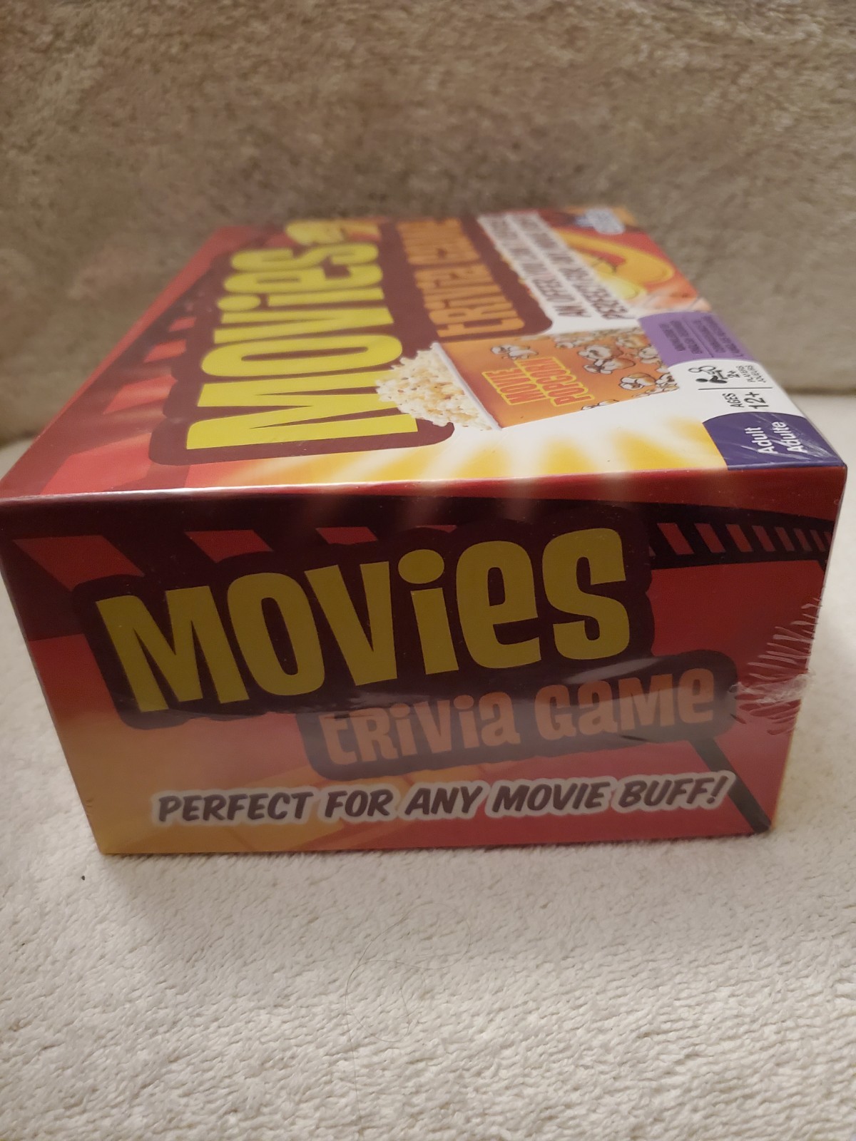*Movies Trivia Game* Outset Perfect for Movie Buff 220 Cards Canada 2016 Sealed