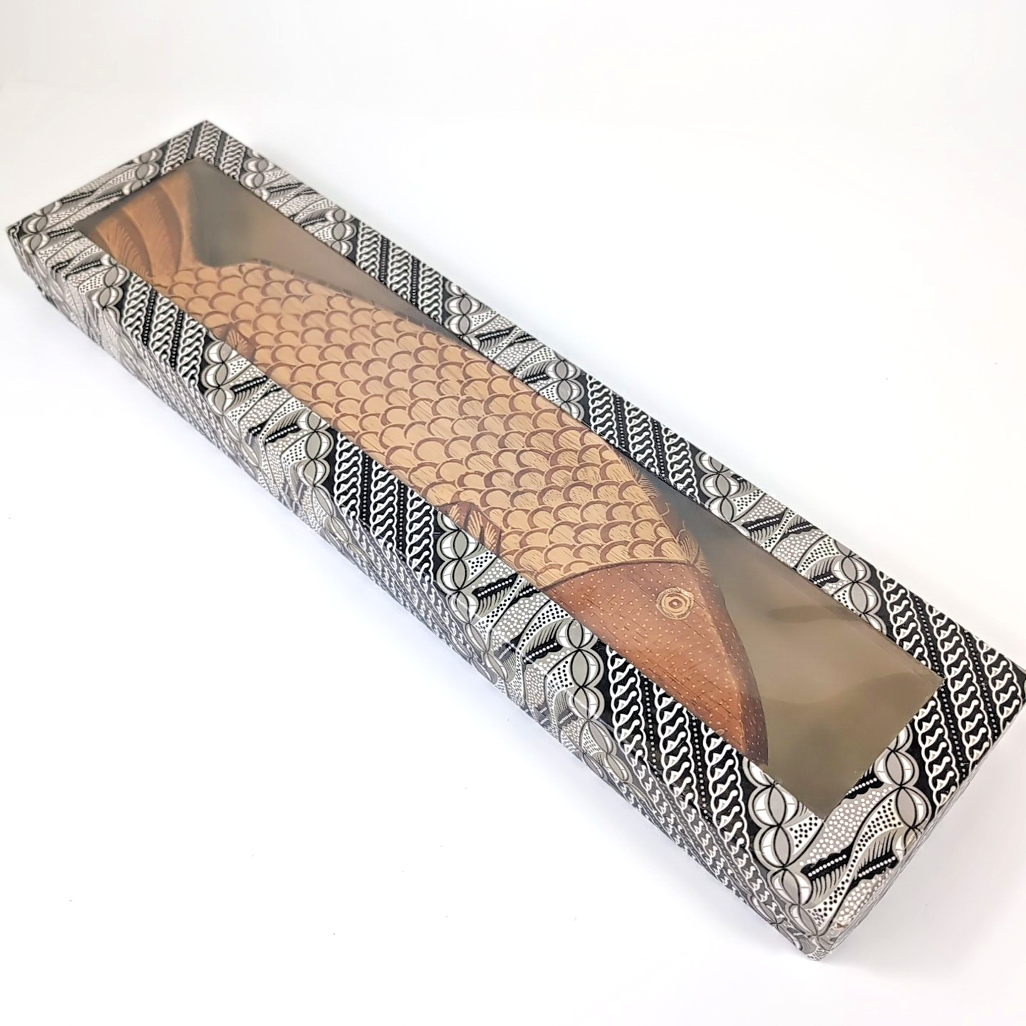 VTG Handmade Painted Fish Mancala Board Wood Shell Kalah Dakon Congklak Folk Art