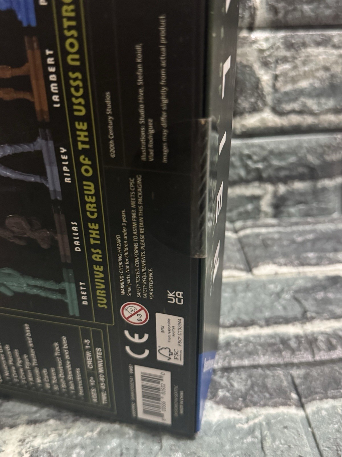ALIEN: Fate of the Nostromo Board Game Unopened Box Damaged