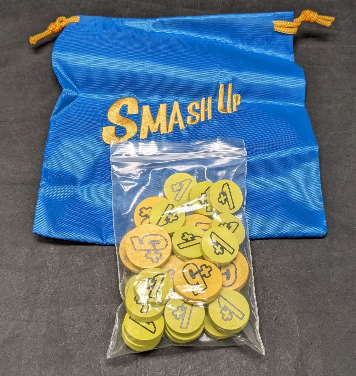 Exclusive Promo Token Bag + 28x Tokens – Smash Up Titans – AEG Games