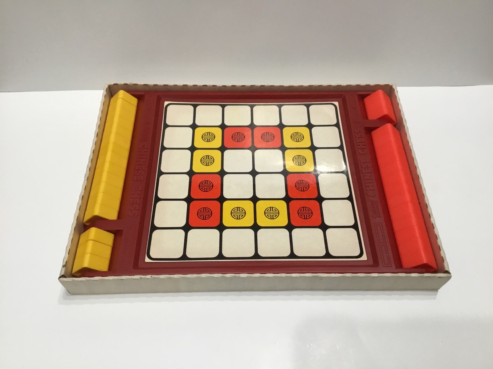 CHINESE CHESS – Vintage 1981 Gabriel Board Game – Complete Game W/ Damage To Box