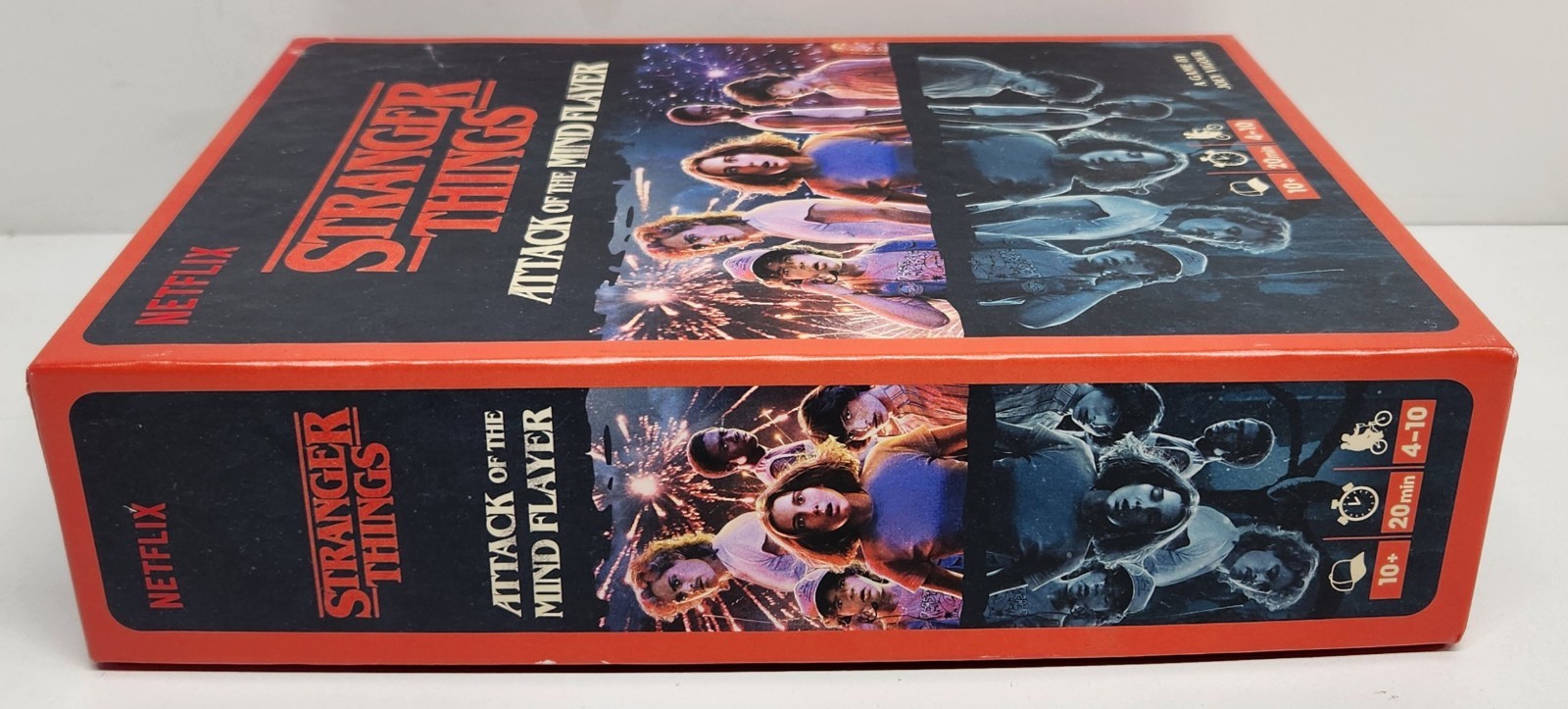Stranger Things: Attack of the Mind Flayer – Card Game By Joey Vigour Netflix