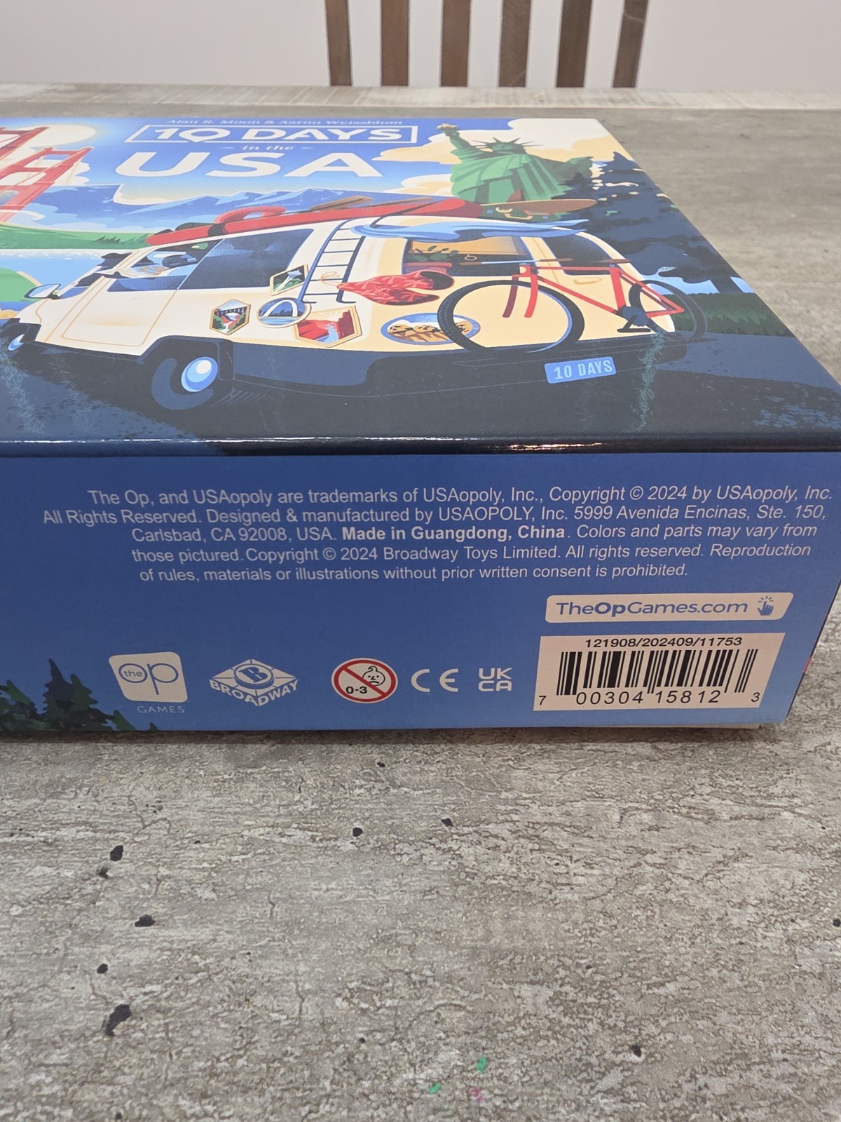 USAopoly 10 Days in The USA Family Road Trip Board Game Learn About US America