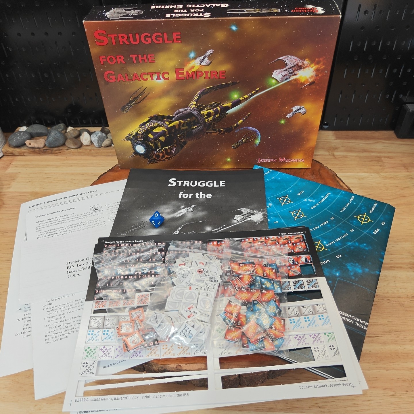 Decision Games Wargame Struggle for the Galactic Empire (1st Ed) 2009 Complete