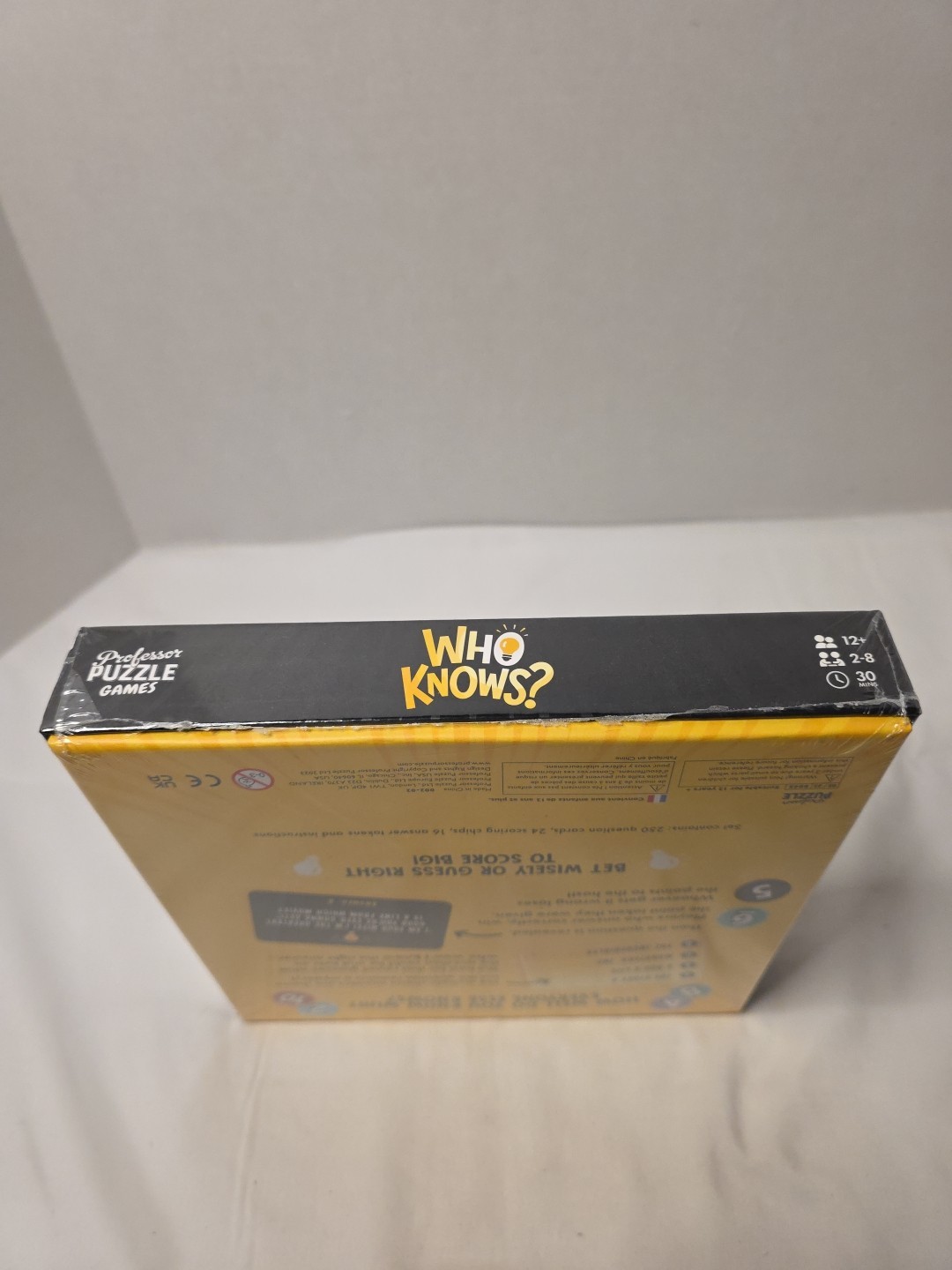 Who Knows? Trivia Game Professor Puzzle | 2-8 Players Brand New Sealed