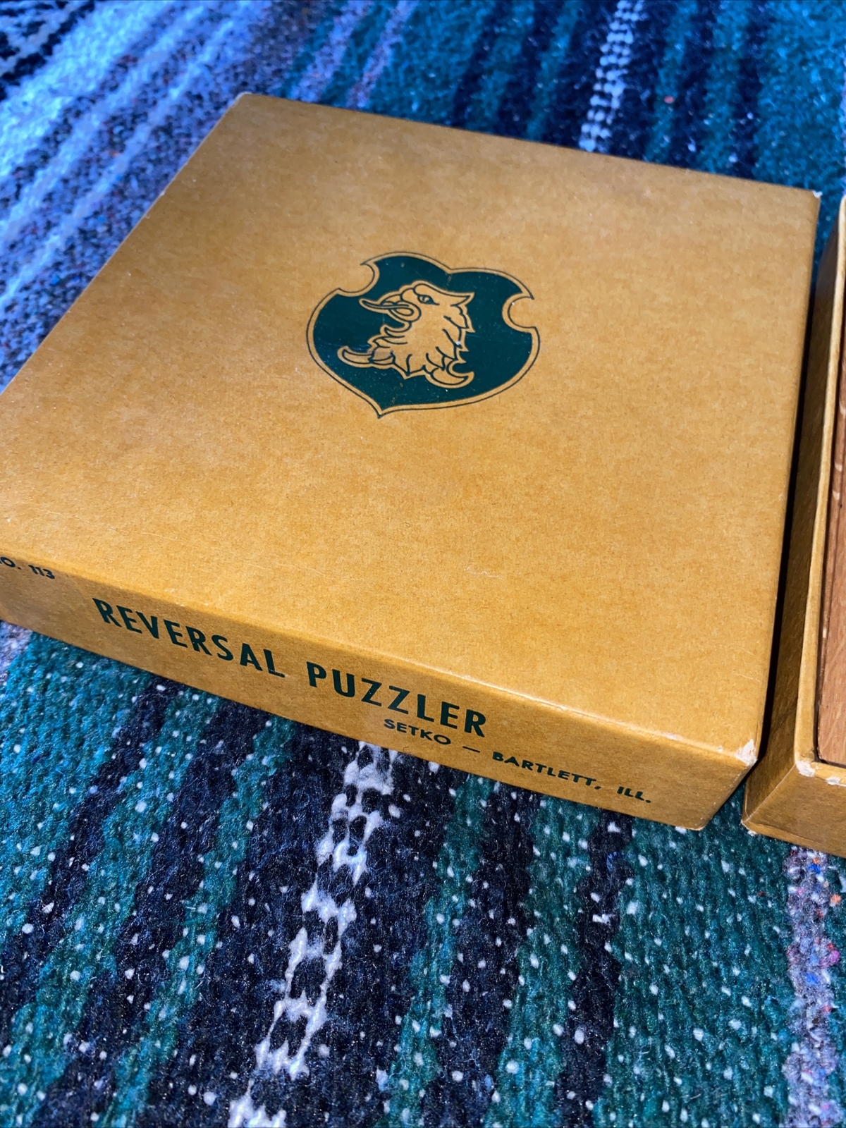 Setko Reversal Puzzler Wood Board Peg Game Puzzle Travel Bookshelf Vintage
