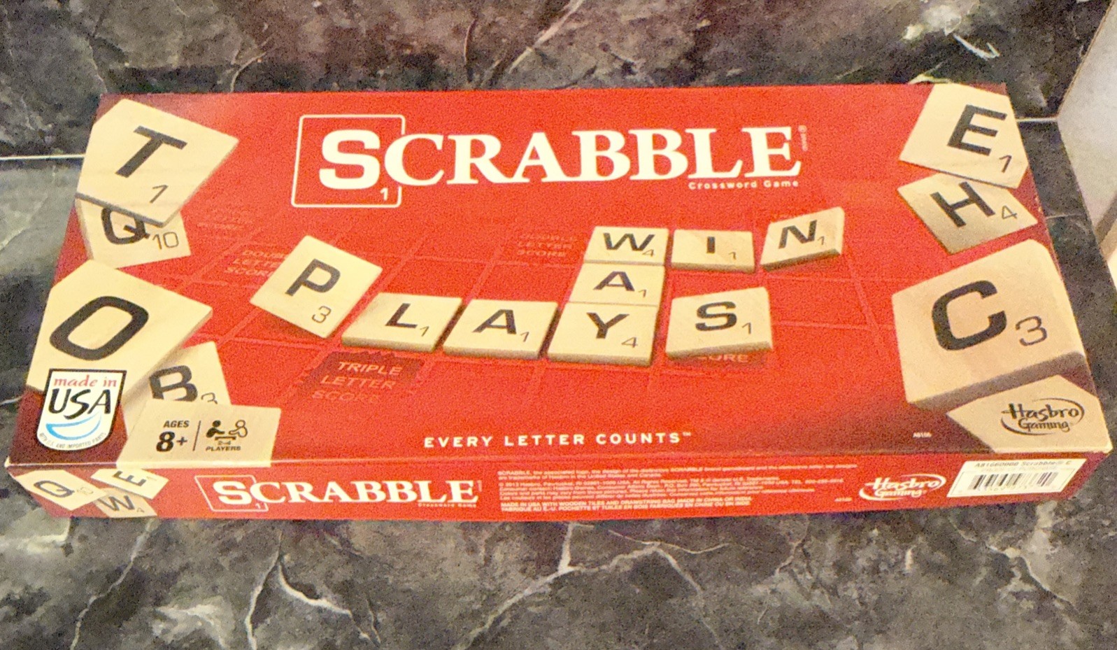 2013 Hasbro GamingScrabble Crossword Game