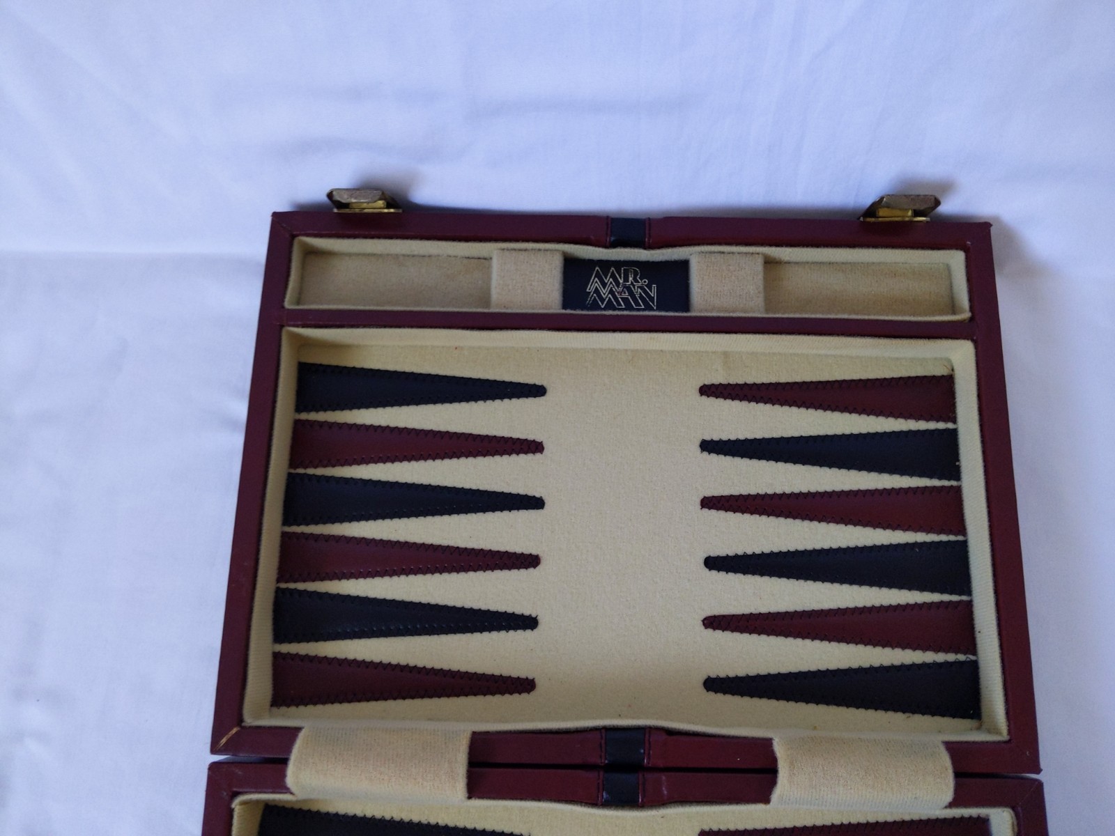 Vintage MR MAN Backgammon Board Game Leather Travel Case Box Brown Briefcase