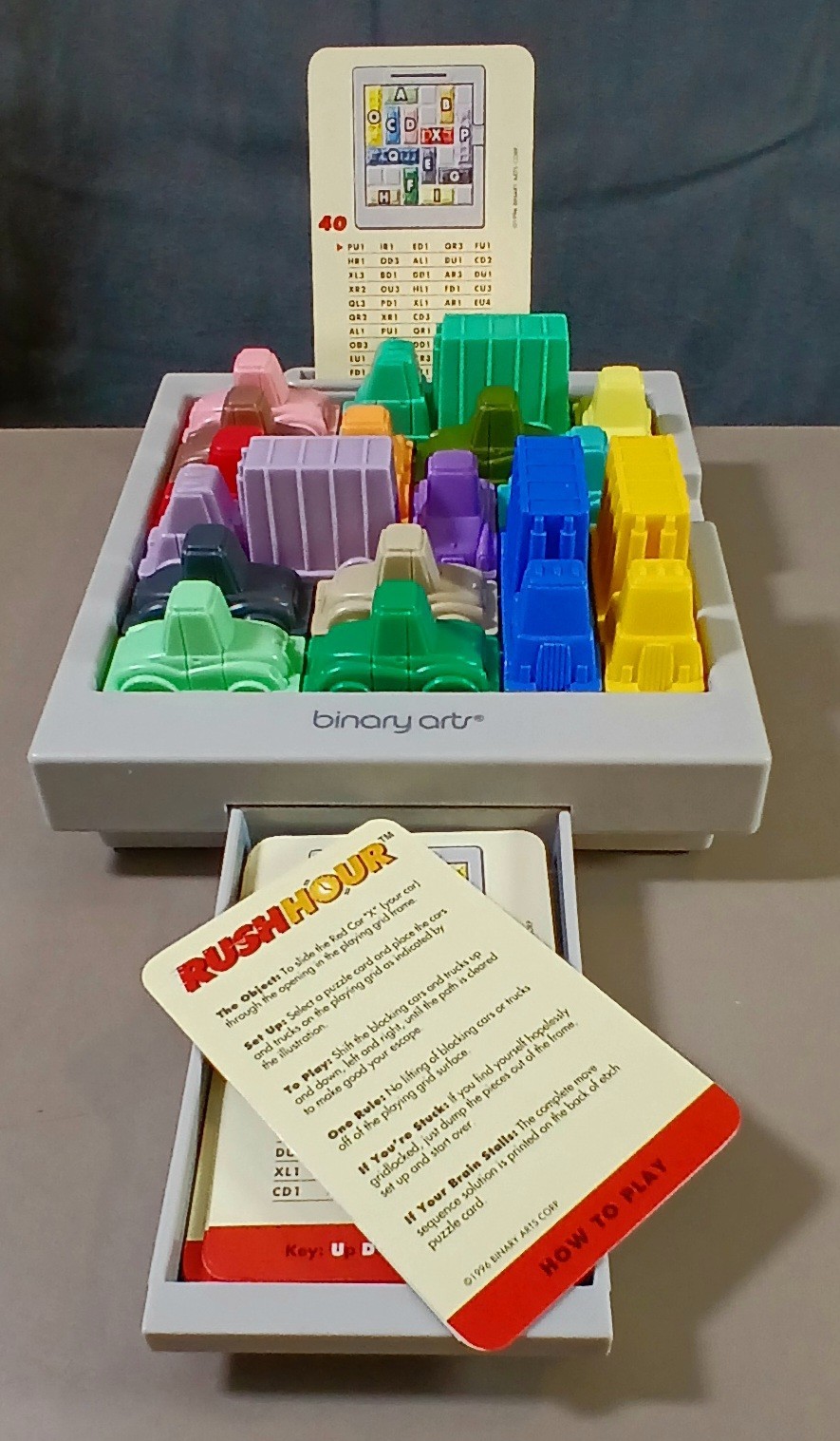 Vintage Binary Arts Rush Hour 2003 Strategy Thinking Puzzles Challenges Complete