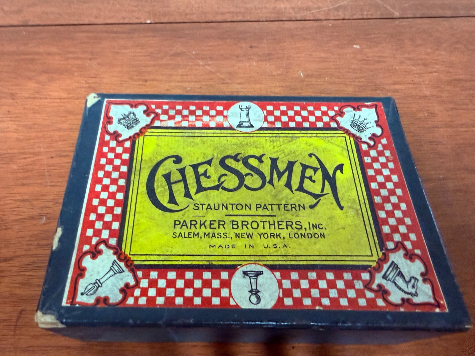 Vintage Wood Chess Set, Parker Brothers, Made in France, 2.25″ King
