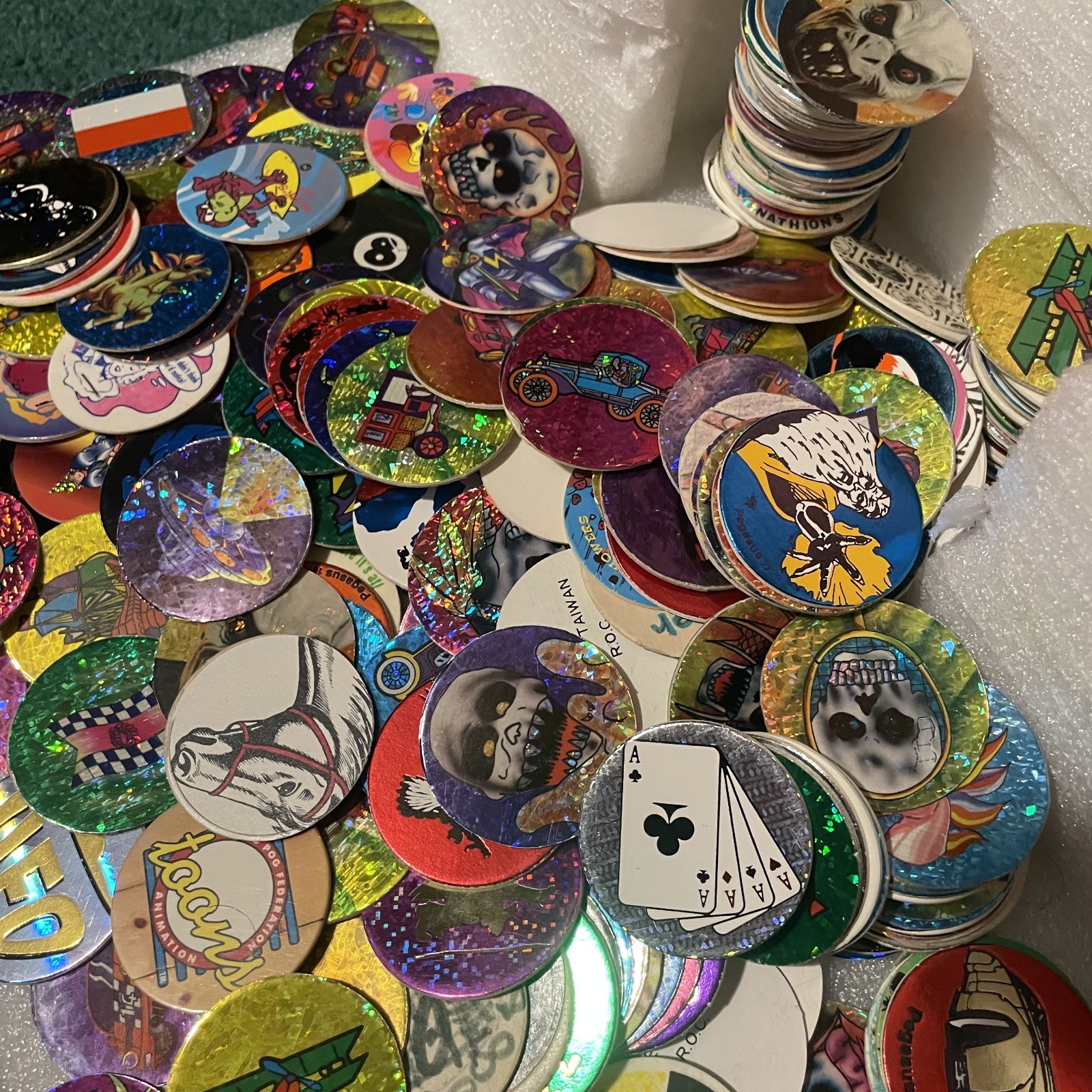 Rare lot of POG Slammers! 550+ POGs – Excellent Variety Of Milk Caps 90’s Fidget