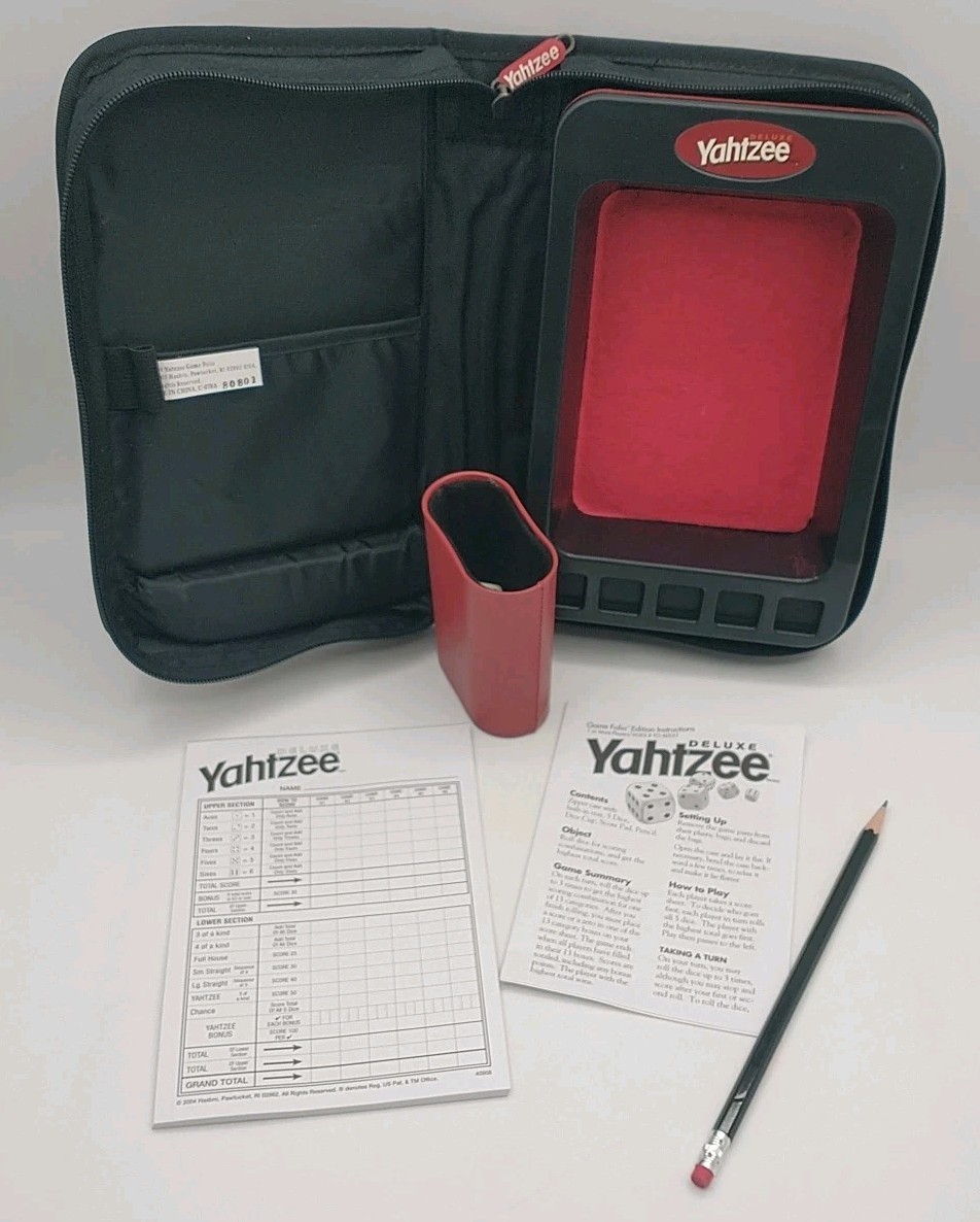 Yahtzee Deluxe Travel Edition 2003 Game Folio w/ Black Nylon Zip Case Road Trip