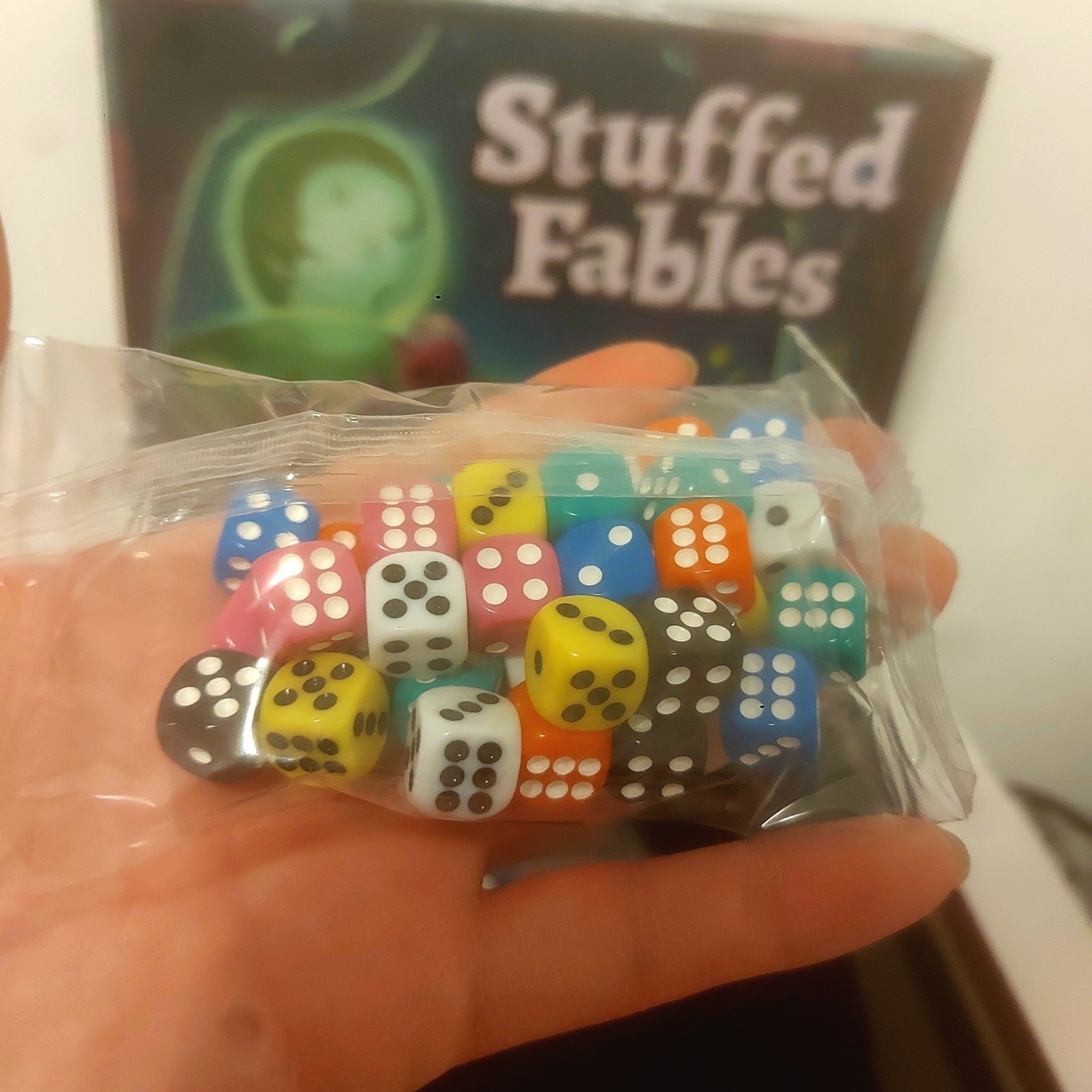Stuffed Fables Adventure Book Game Complete W/Dice/Figures/4 Sealed Decks Z-Man