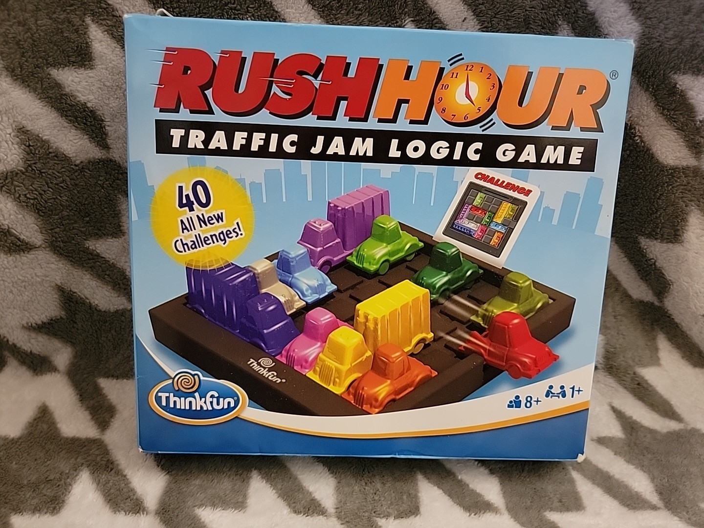 New Sealed ThinkFun Rush Hour Traffic Jam Logic Game Stem Puzzle Educational