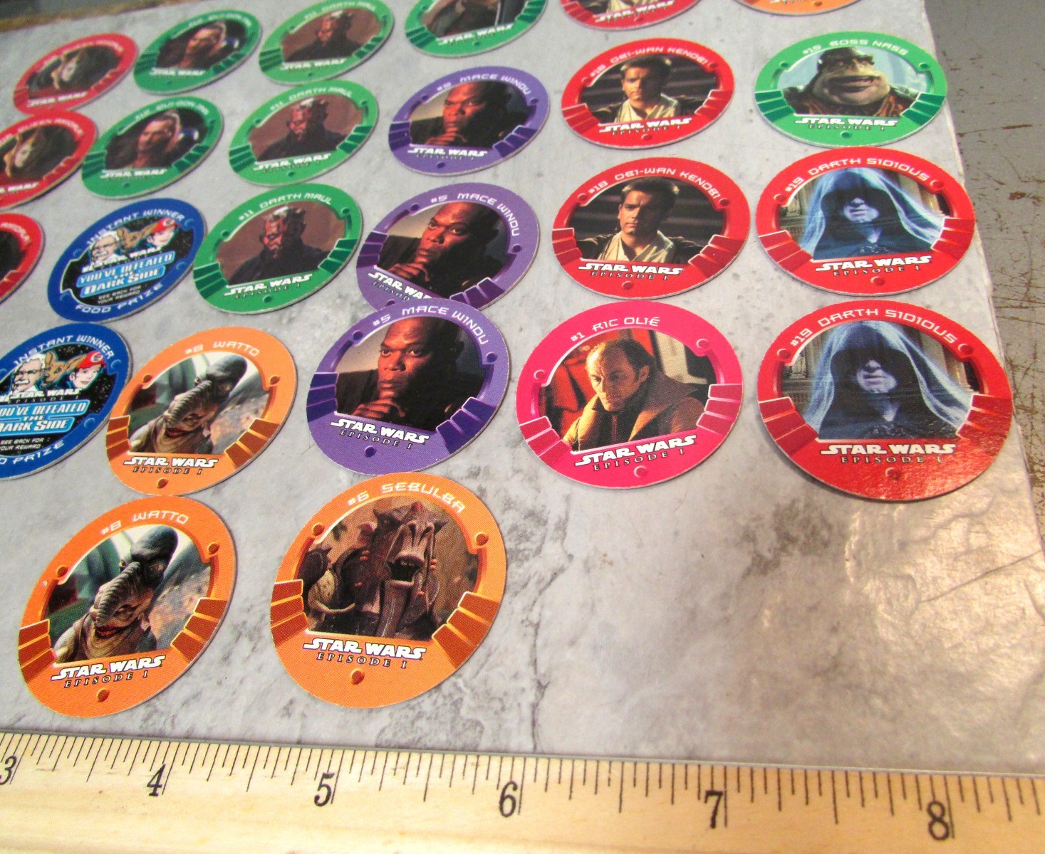 Pog Pogs game set of 26 Star Wars Episode 1 pog playing caps pieces, duplicates