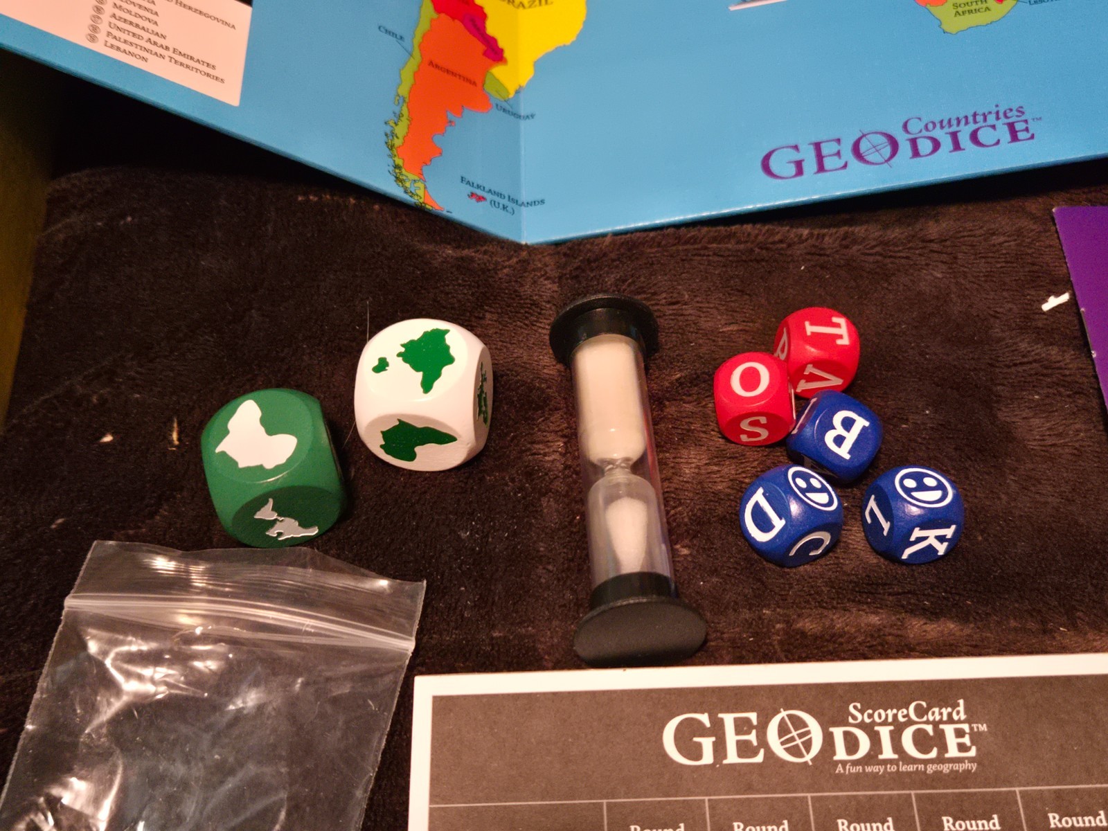 Geo Dice Geography Game from from GEOToys 2012 Complete