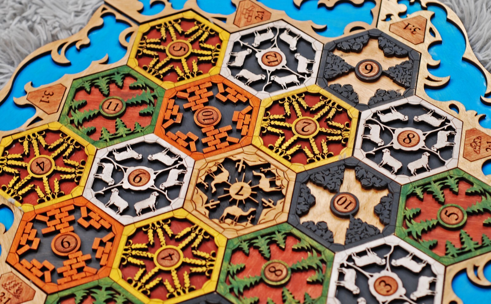 Wooden game board for Settlers / 2-4 . 5-6 Player Custom Settlers Board