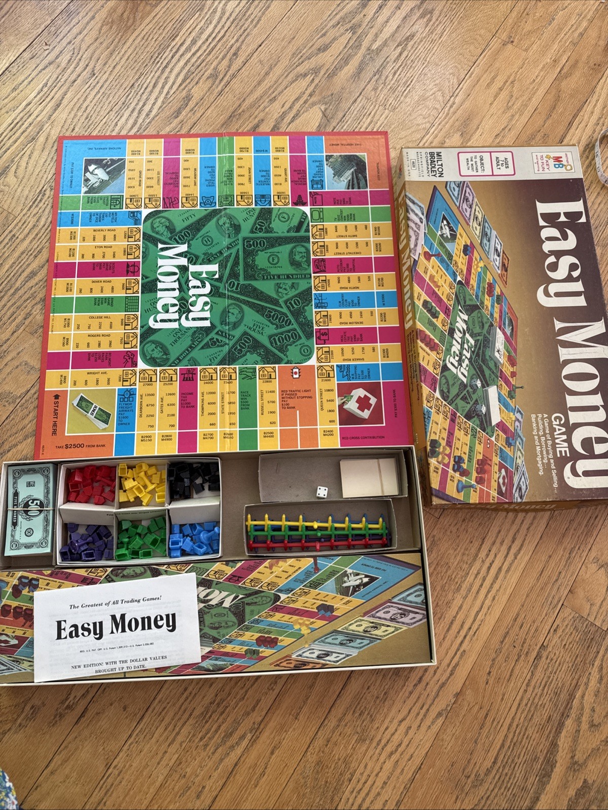 1974 Easy Money Game by Milton Bradley Complete in Good Condition FREE SHIPPING